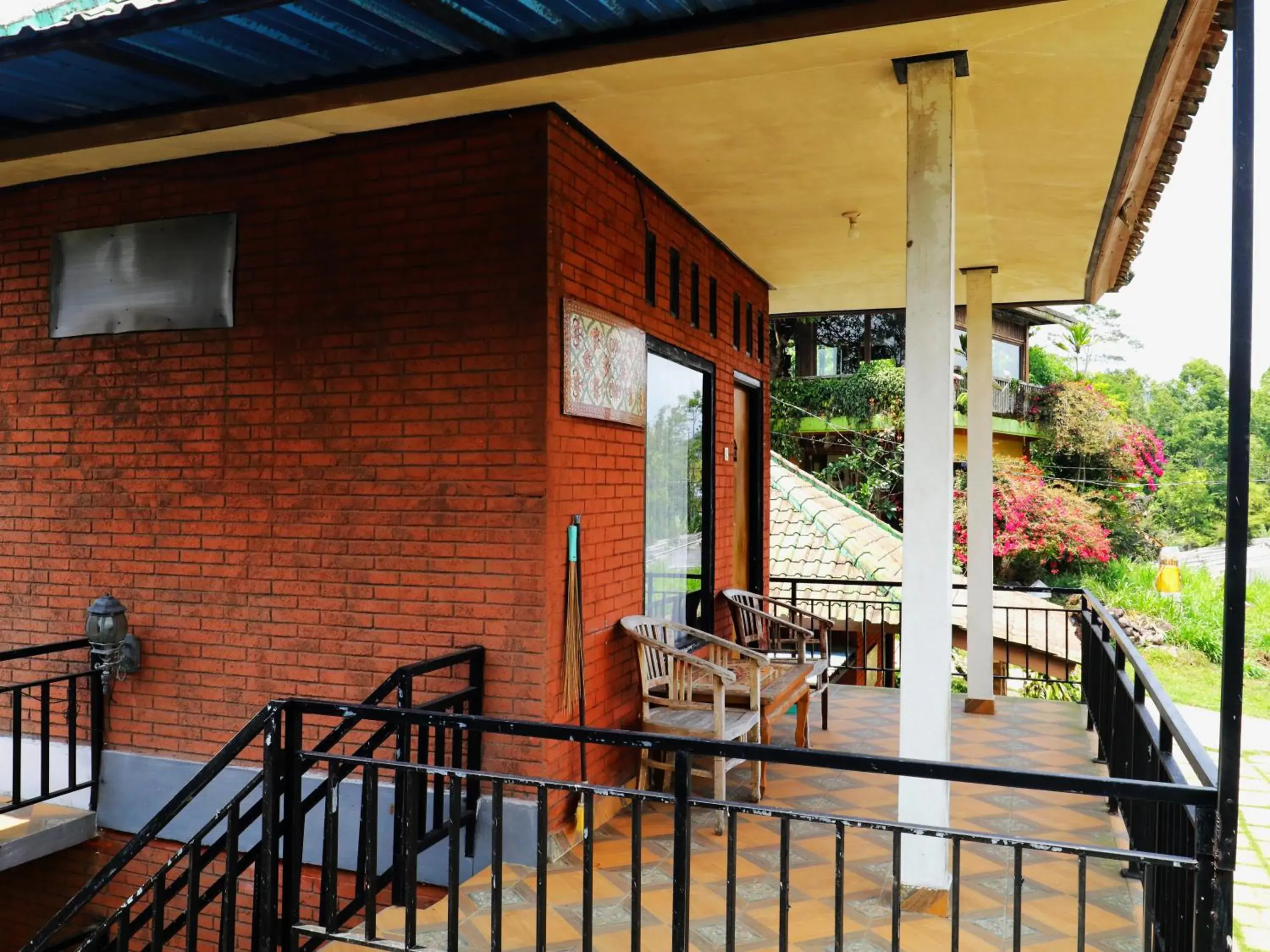 Superior King Room in Dajan Buyan Homestay Superior King Room in Dajan Buyan Homestay