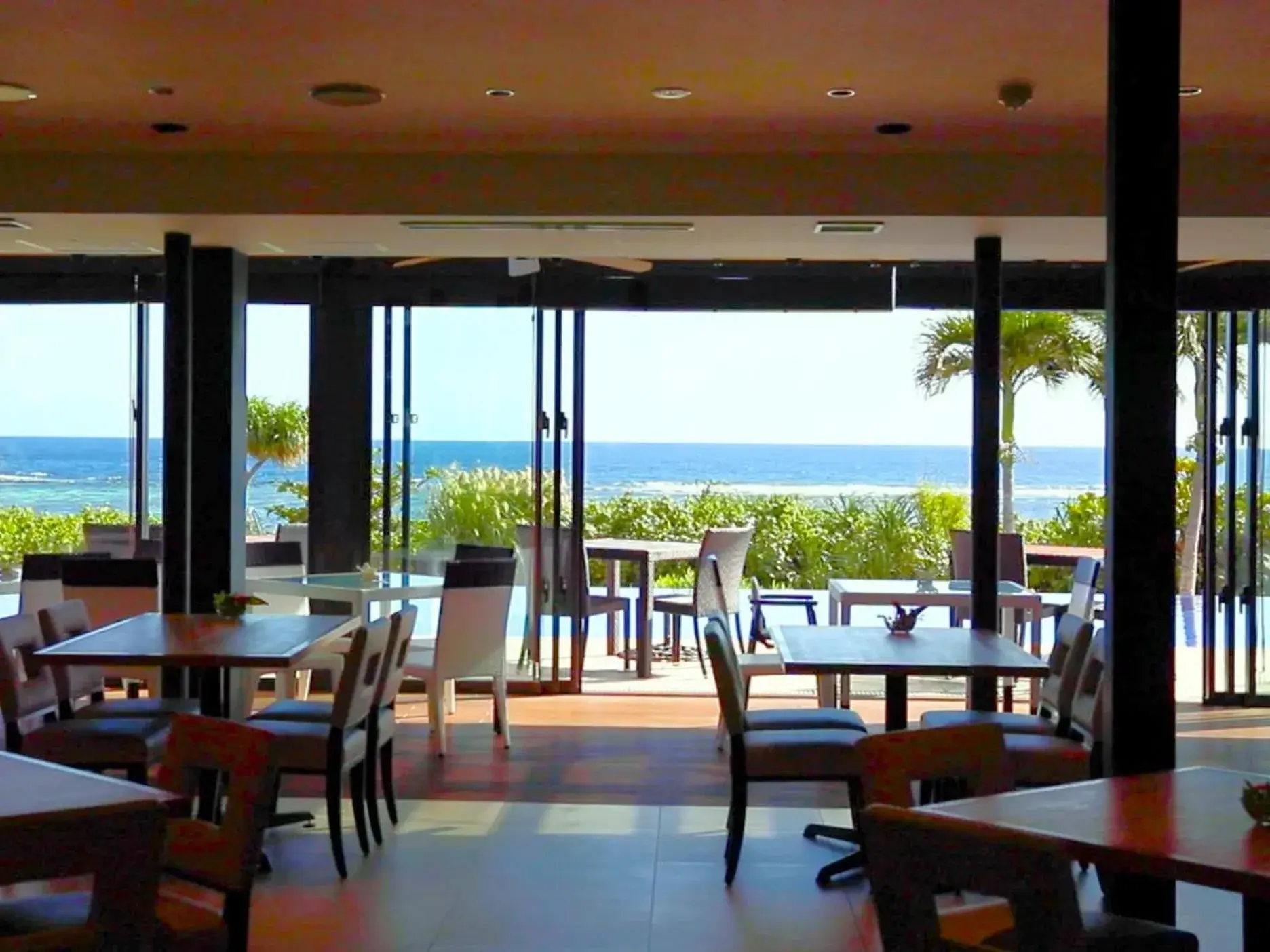 Restaurant/places to eat in Allamanda Imgya Coral Village Restaurant/places to eat in Allamanda Imgya Coral Village