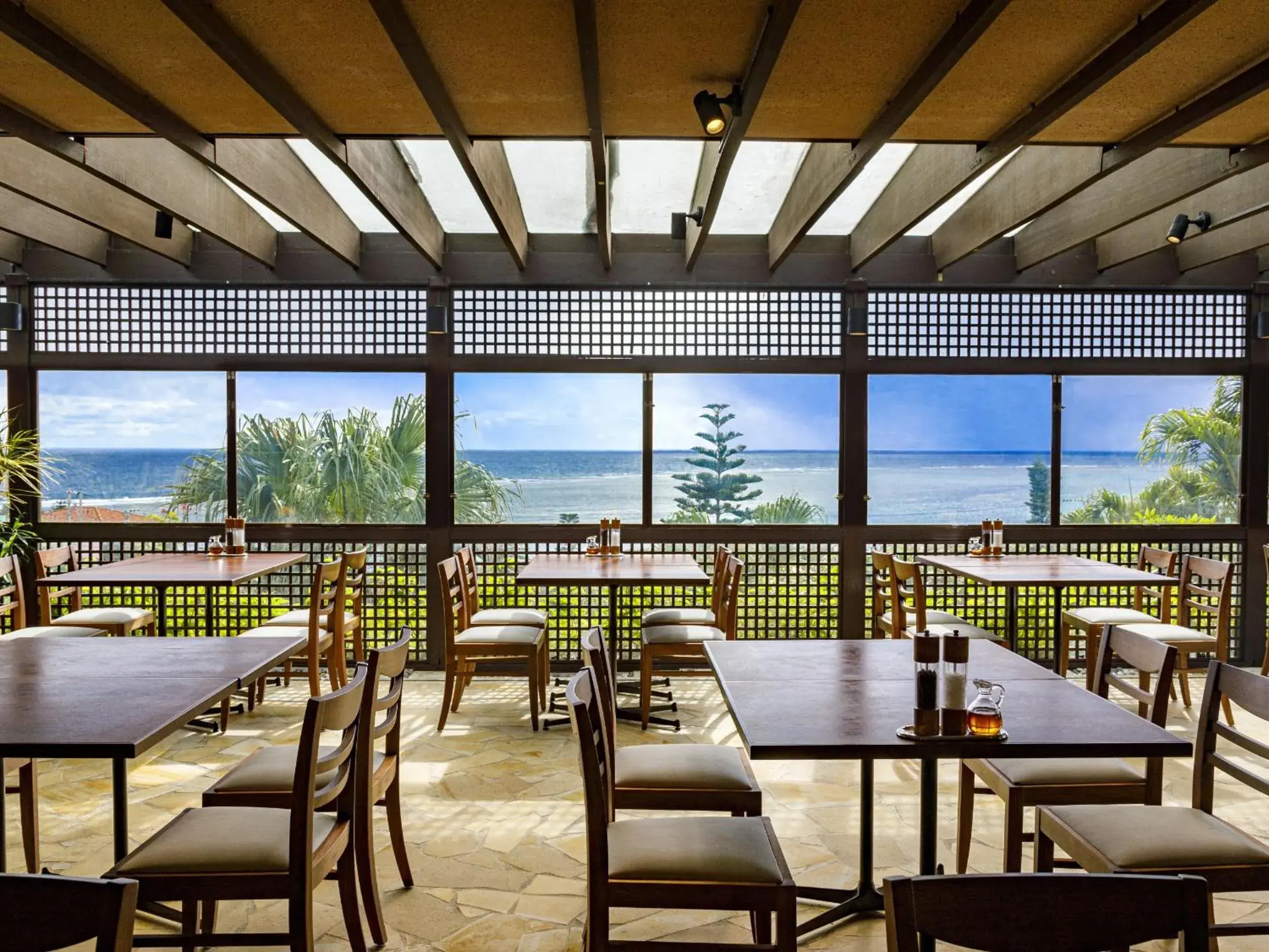 Restaurant/places to eat in Allamanda Imgya Coral Village Restaurant/places to eat in Allamanda Imgya Coral Village