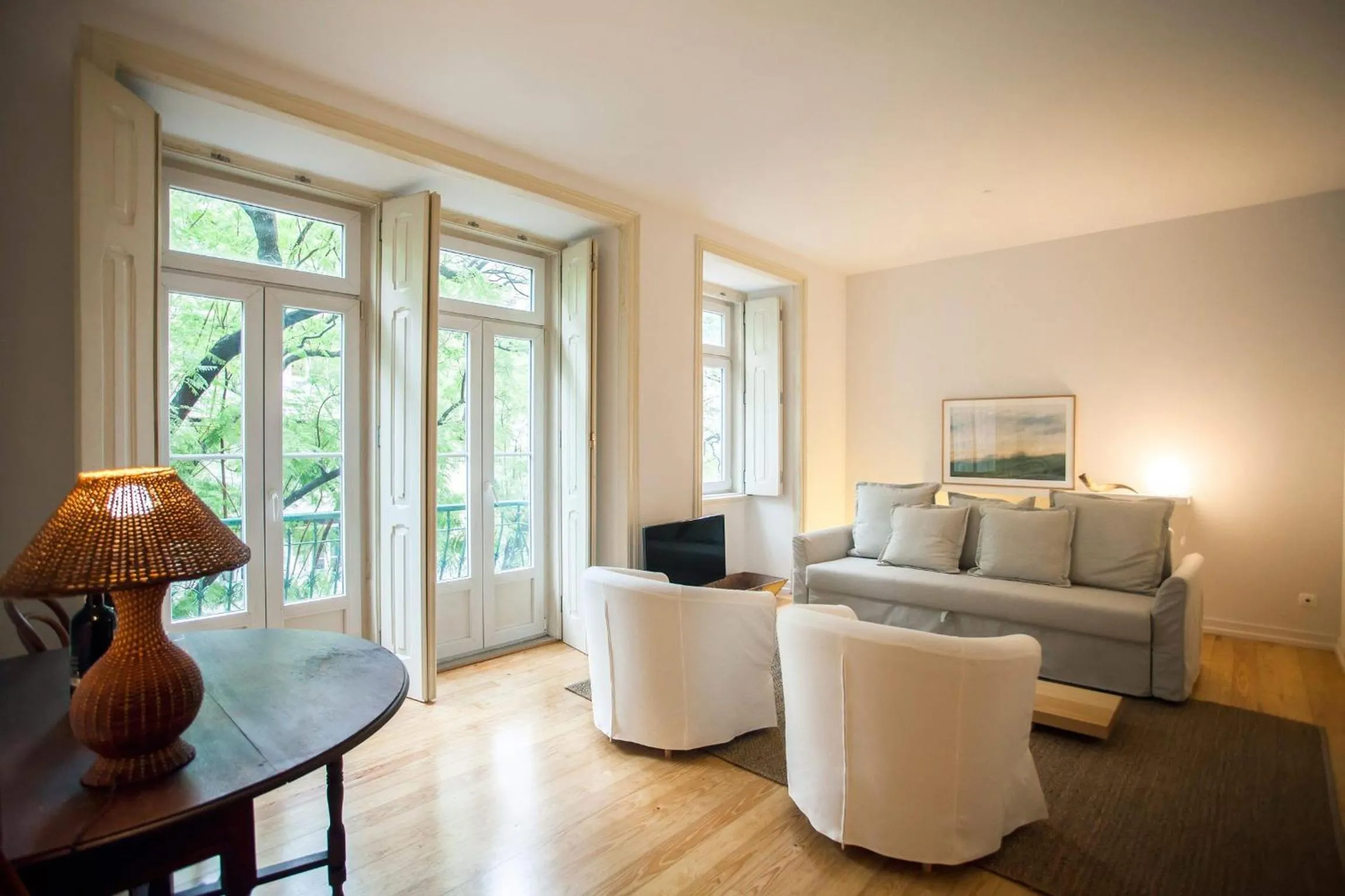 Elegance & Charm by LovelyStay