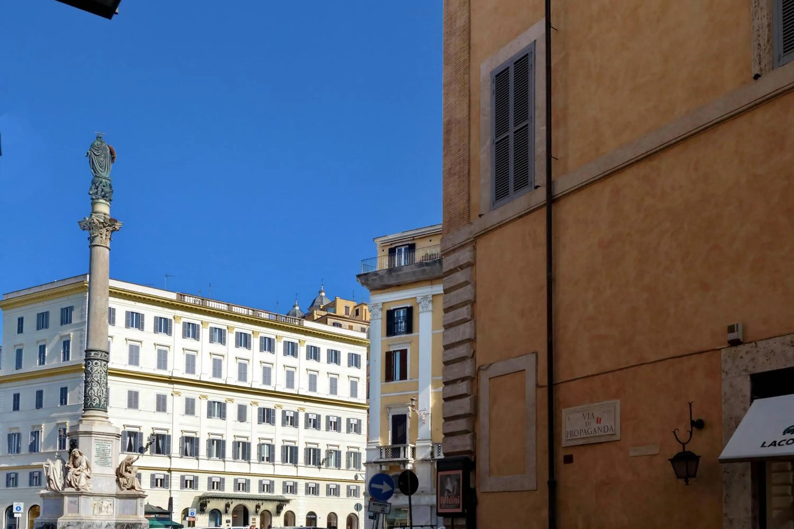 Nearby landmark in Propaganda Suites