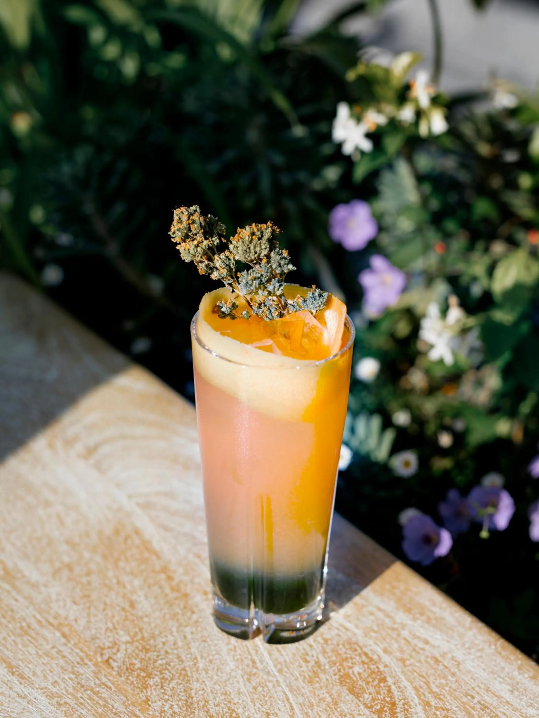 Lounge or bar in Hôtel National Des Arts et Métiers