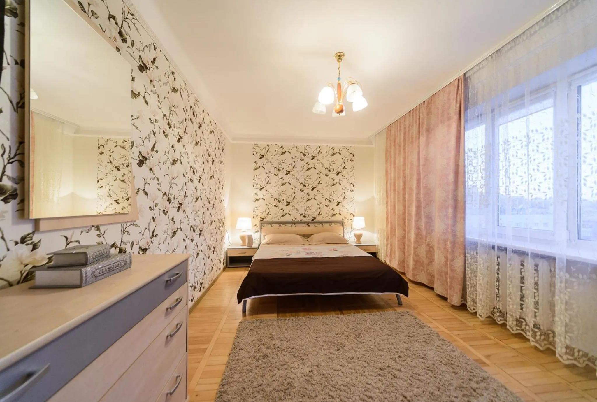 Apartment on Lesi Ukrainky Blvd
