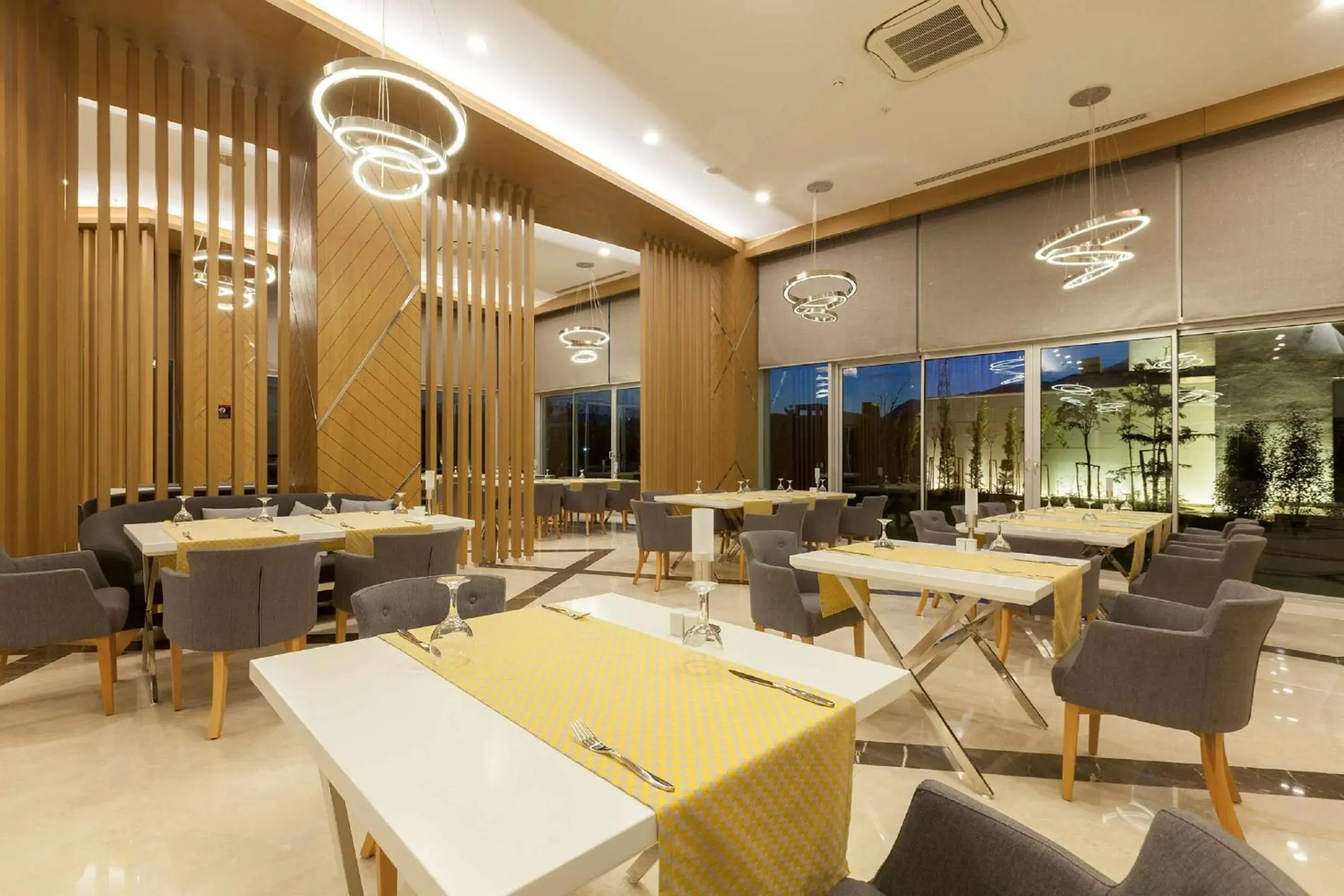 Restaurant/places to eat in Best Western Vib Antalya Hotel Restaurant/places to eat in Best Western Vib Antalya Hotel