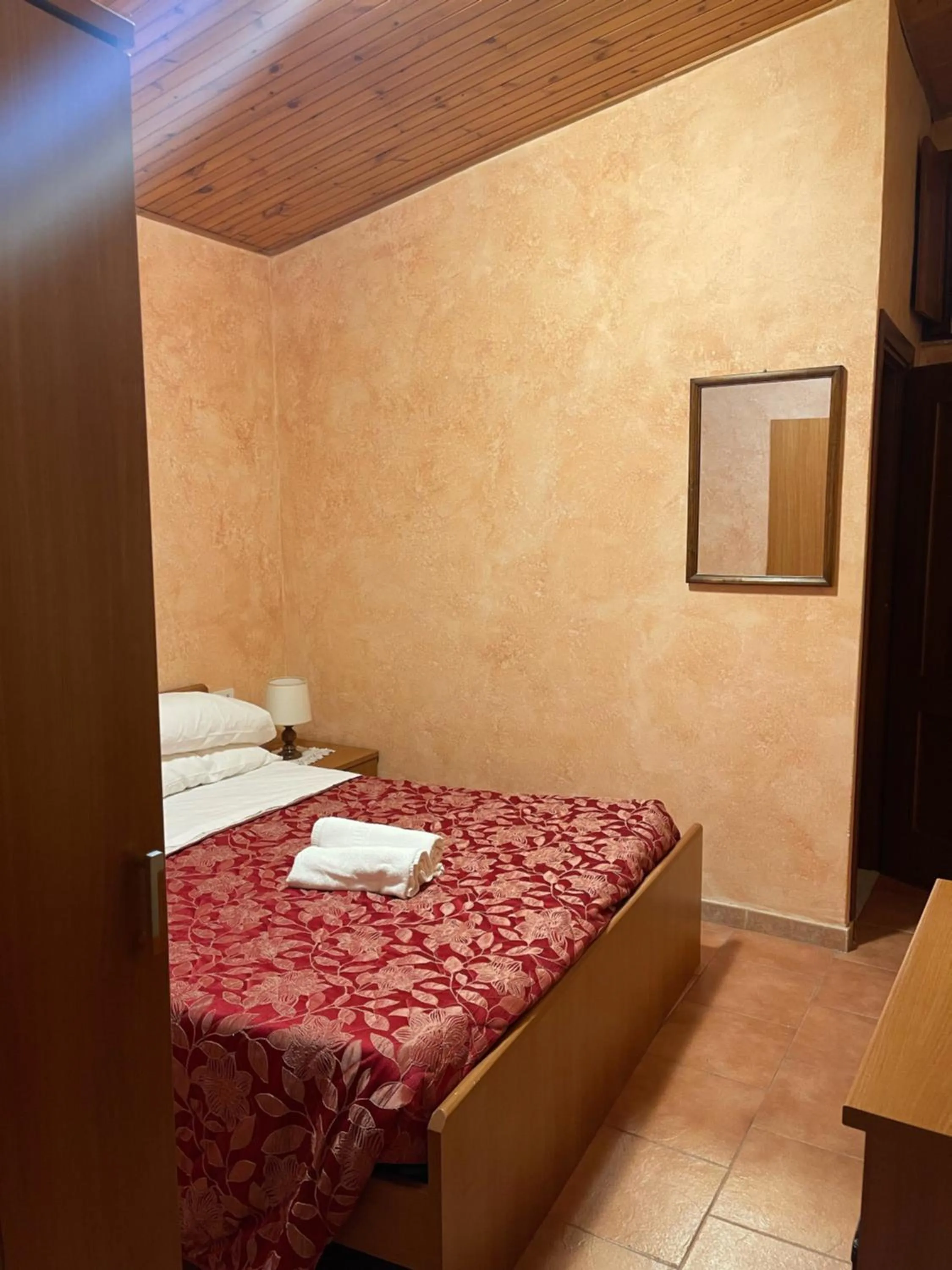 Bed in Albergo Pensione Paola