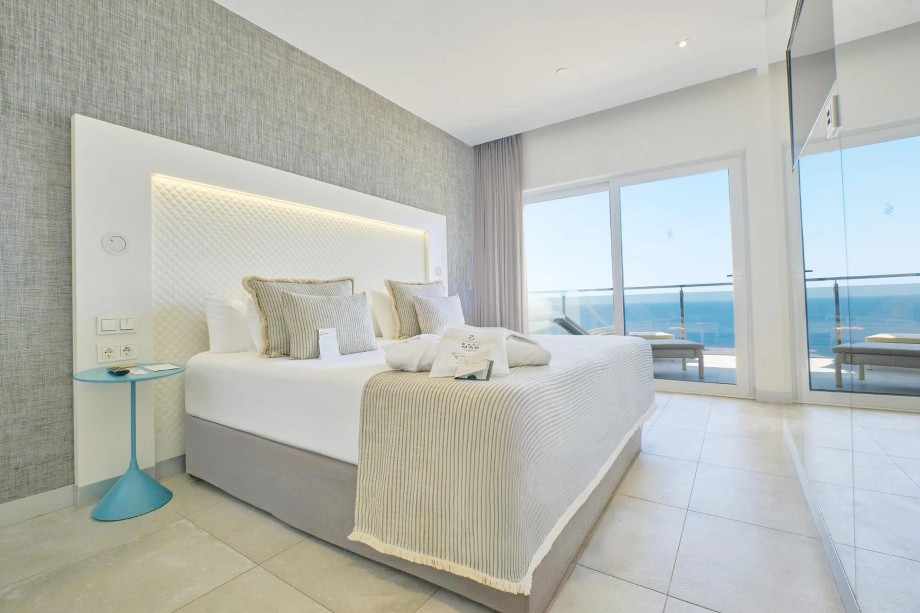 Bed in ESTIMAR Calpe Suitopia