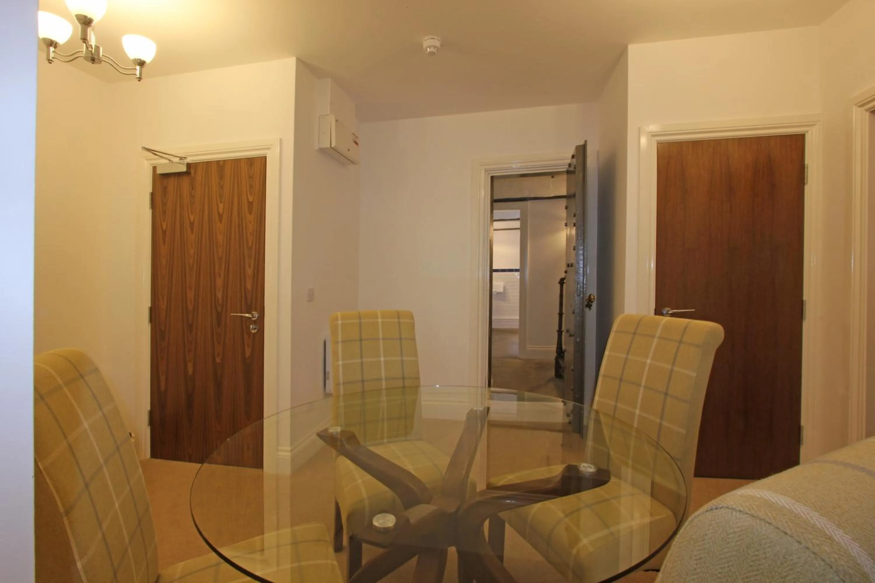 Dining area in The Castle Collection - 25 Castle Street