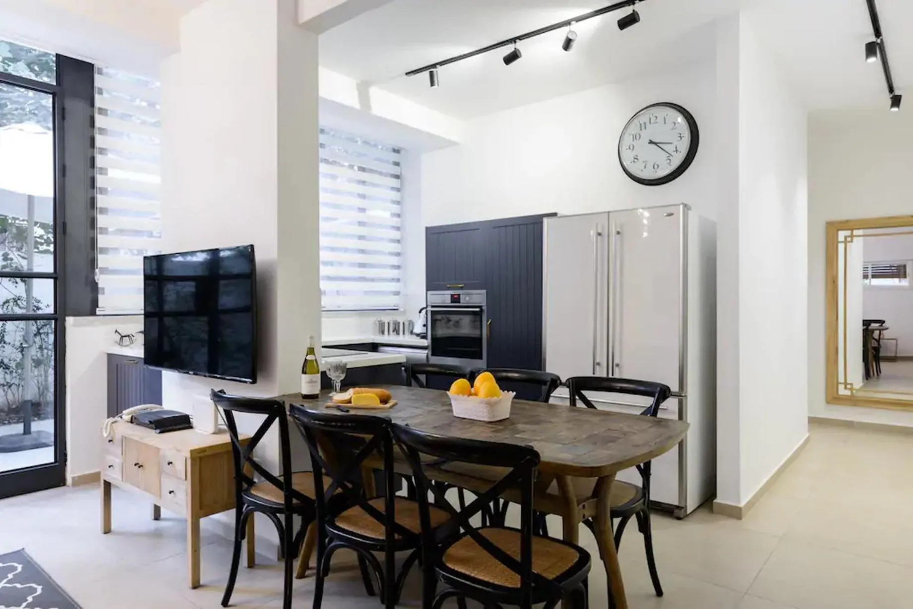 Kitchen or kitchenette in Reines5 TLV