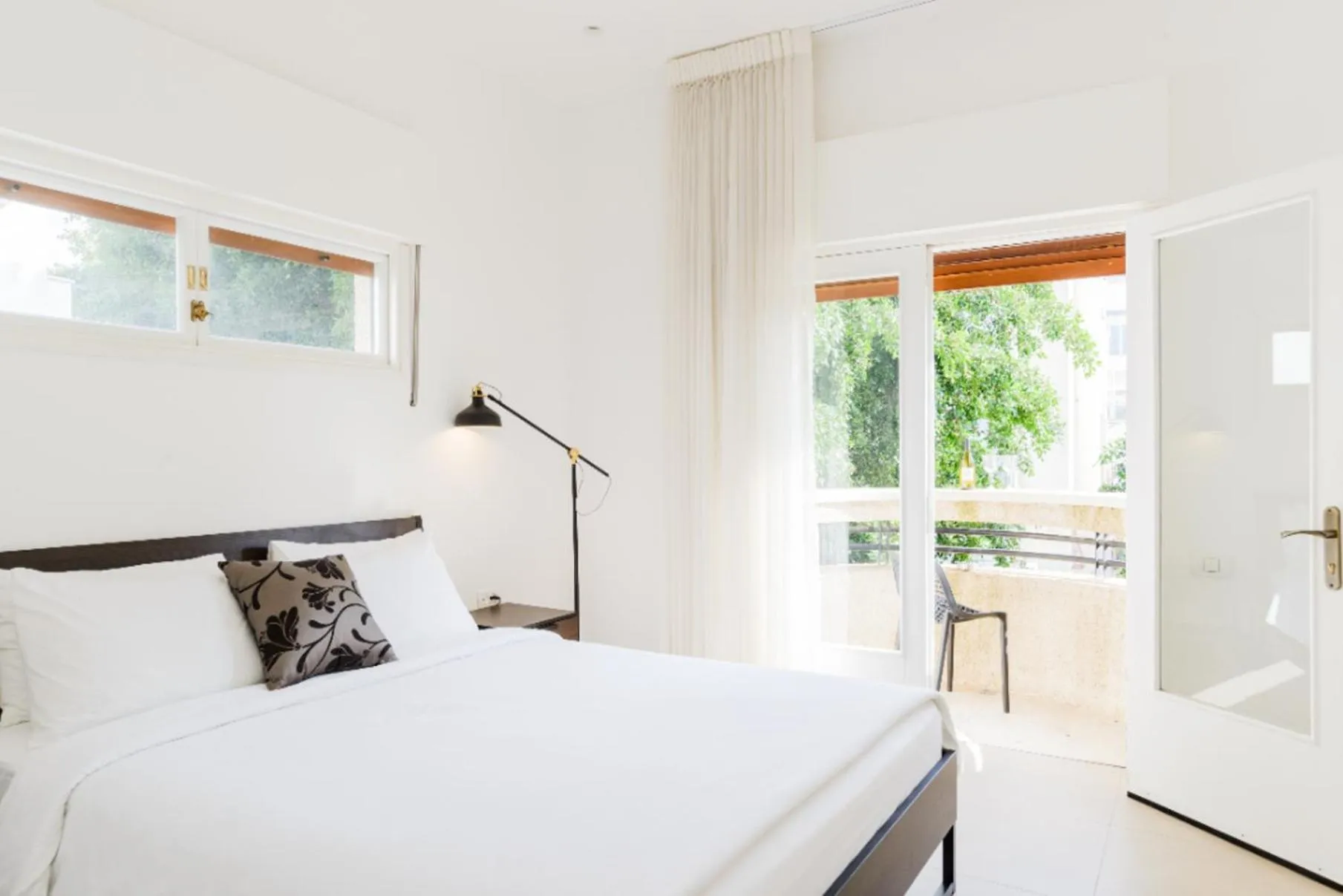 Patio in Reines5 TLV