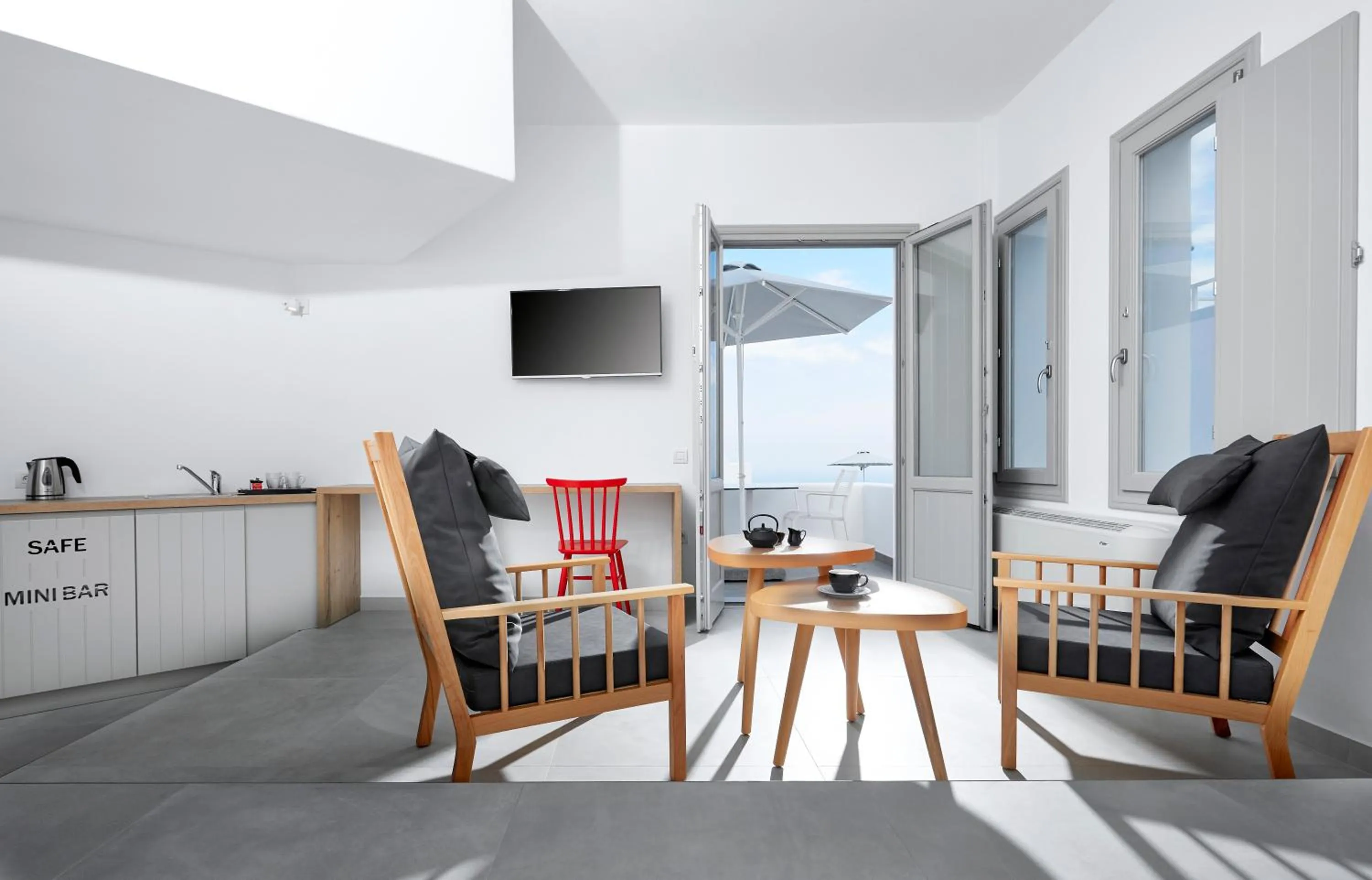 Kitchen or kitchenette in Aperanto Suites