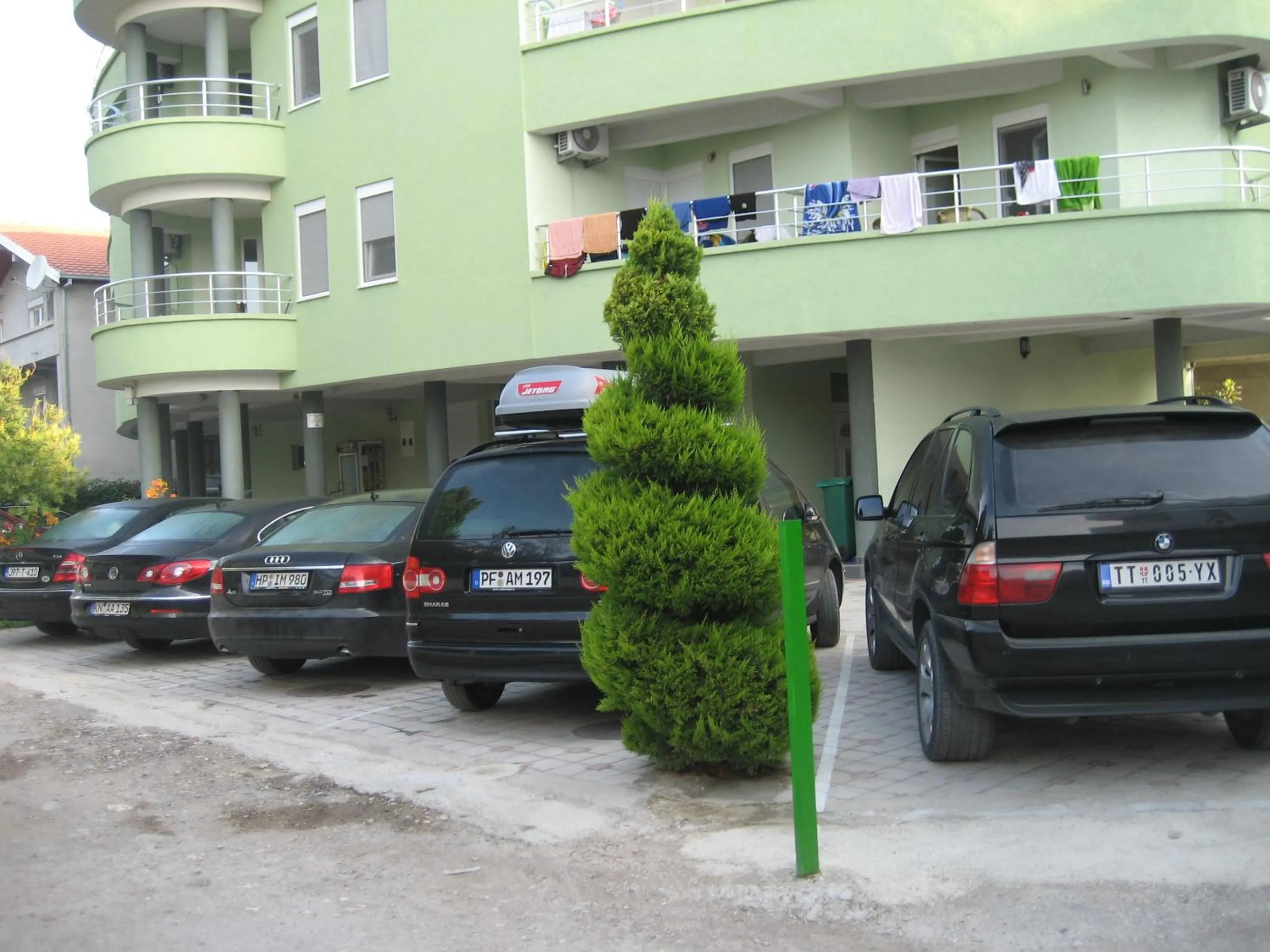 Property building in Guest House Vila Mimoza