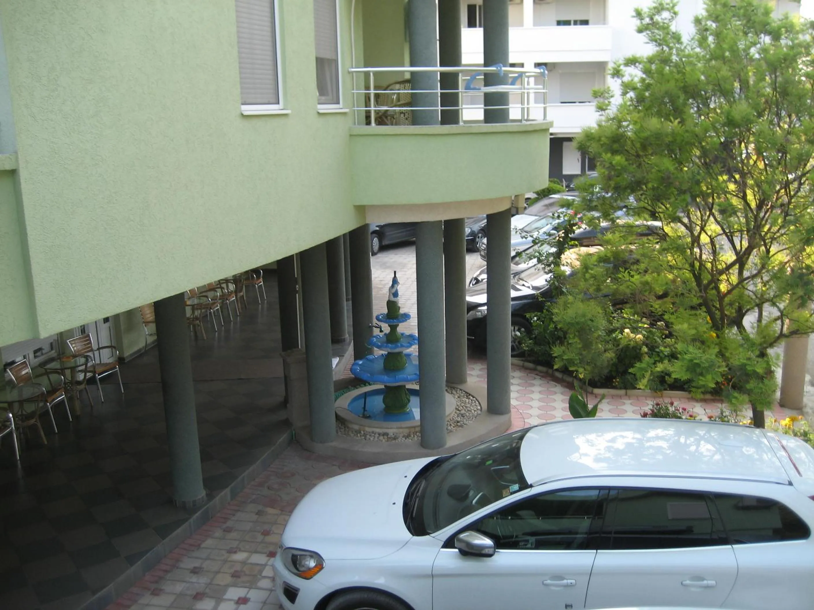 Garden view in Guest House Vila Mimoza