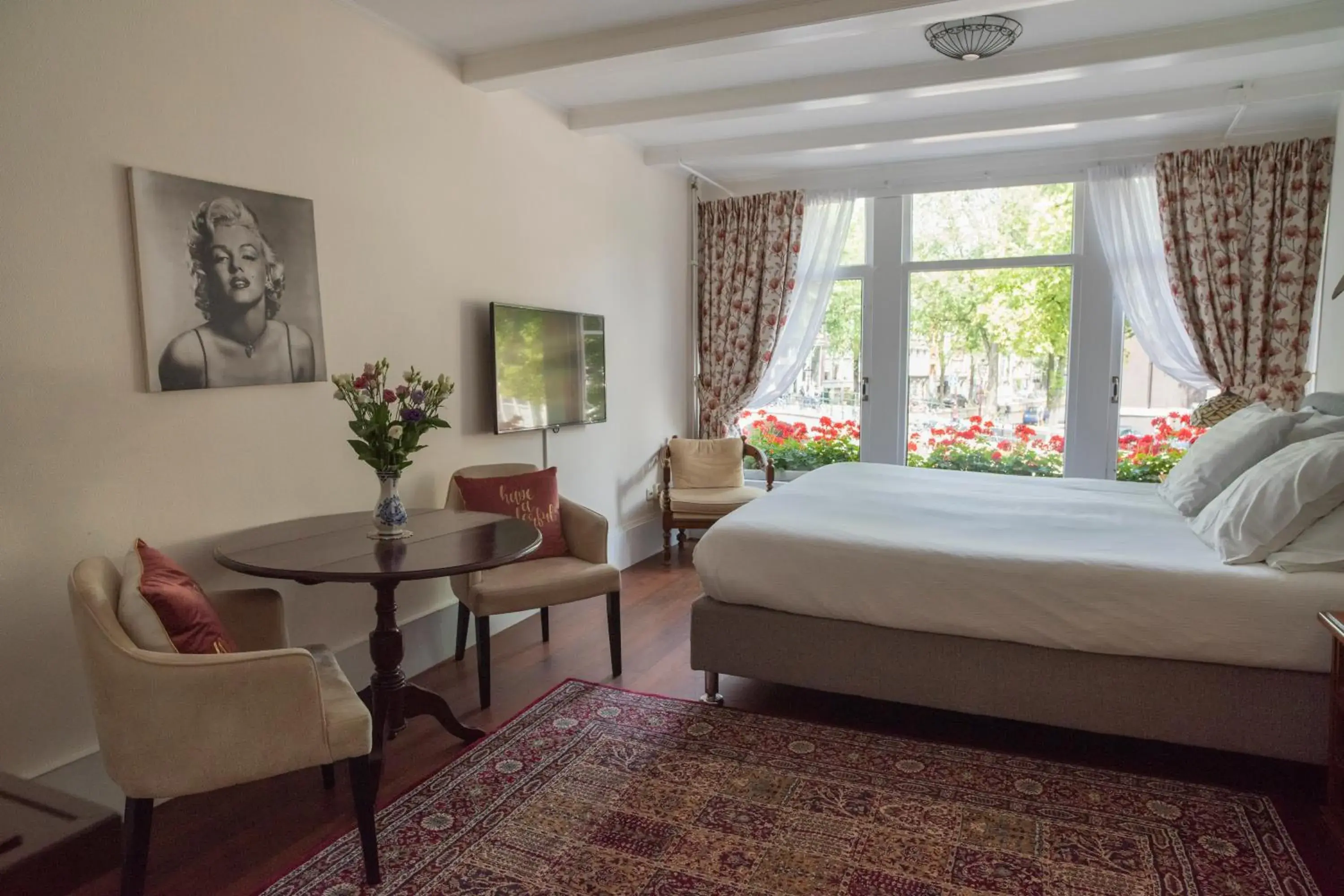 Bed in Keizershouse Amsterdam Bed in Keizershouse Amsterdam