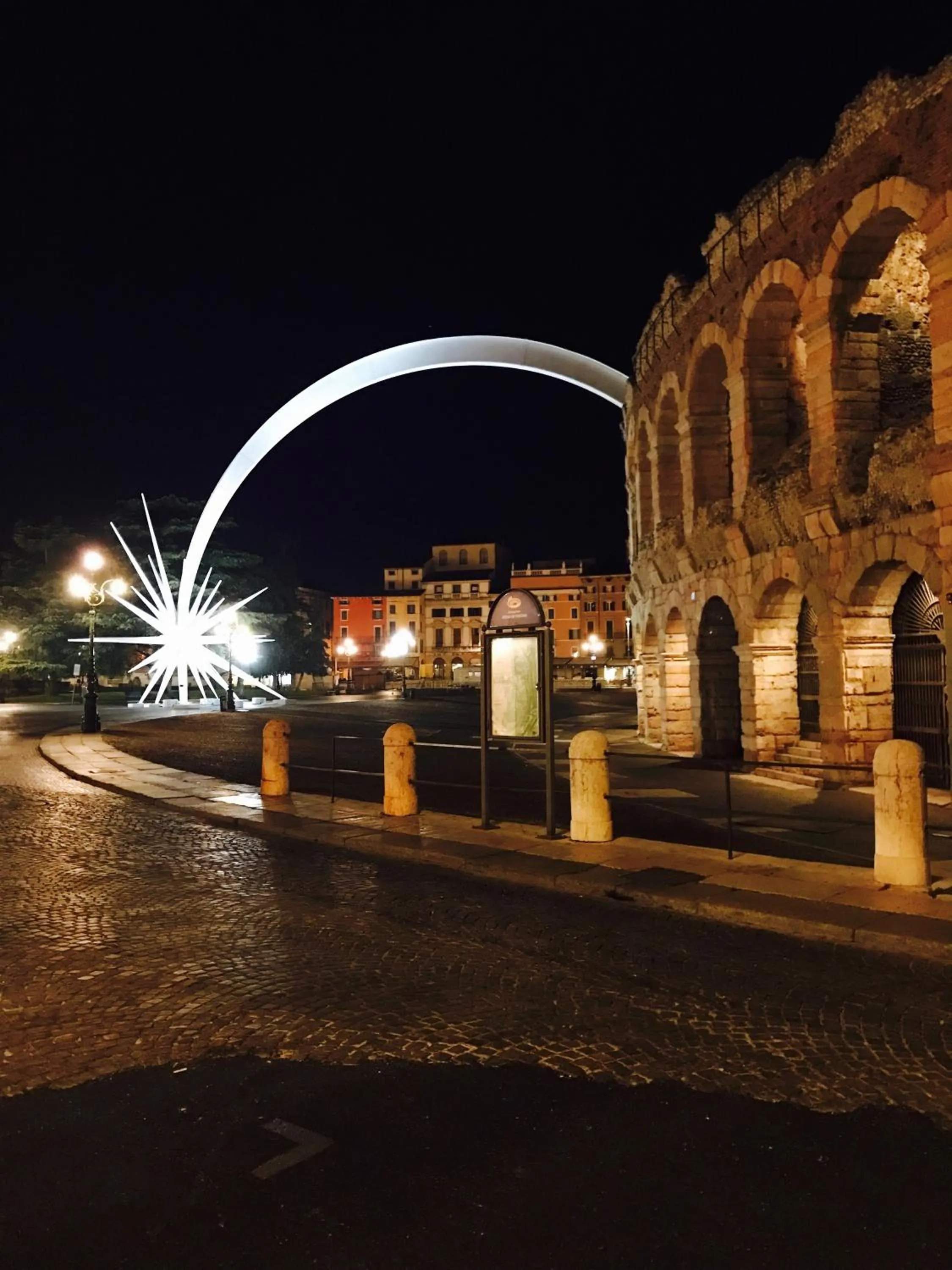 Nearby landmark in Simoni 10