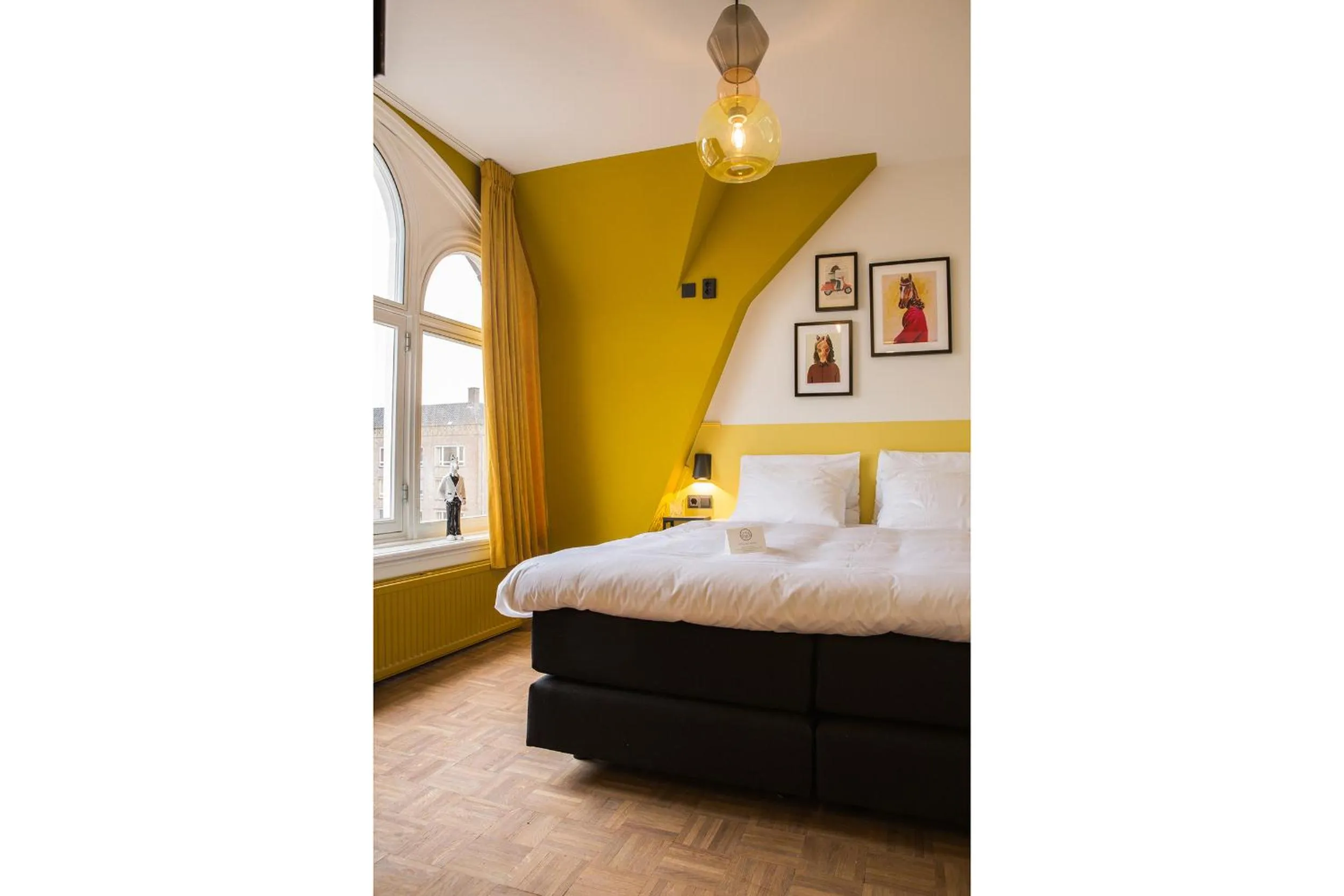 Photo of the whole room, Bed in Little Duke Hotel