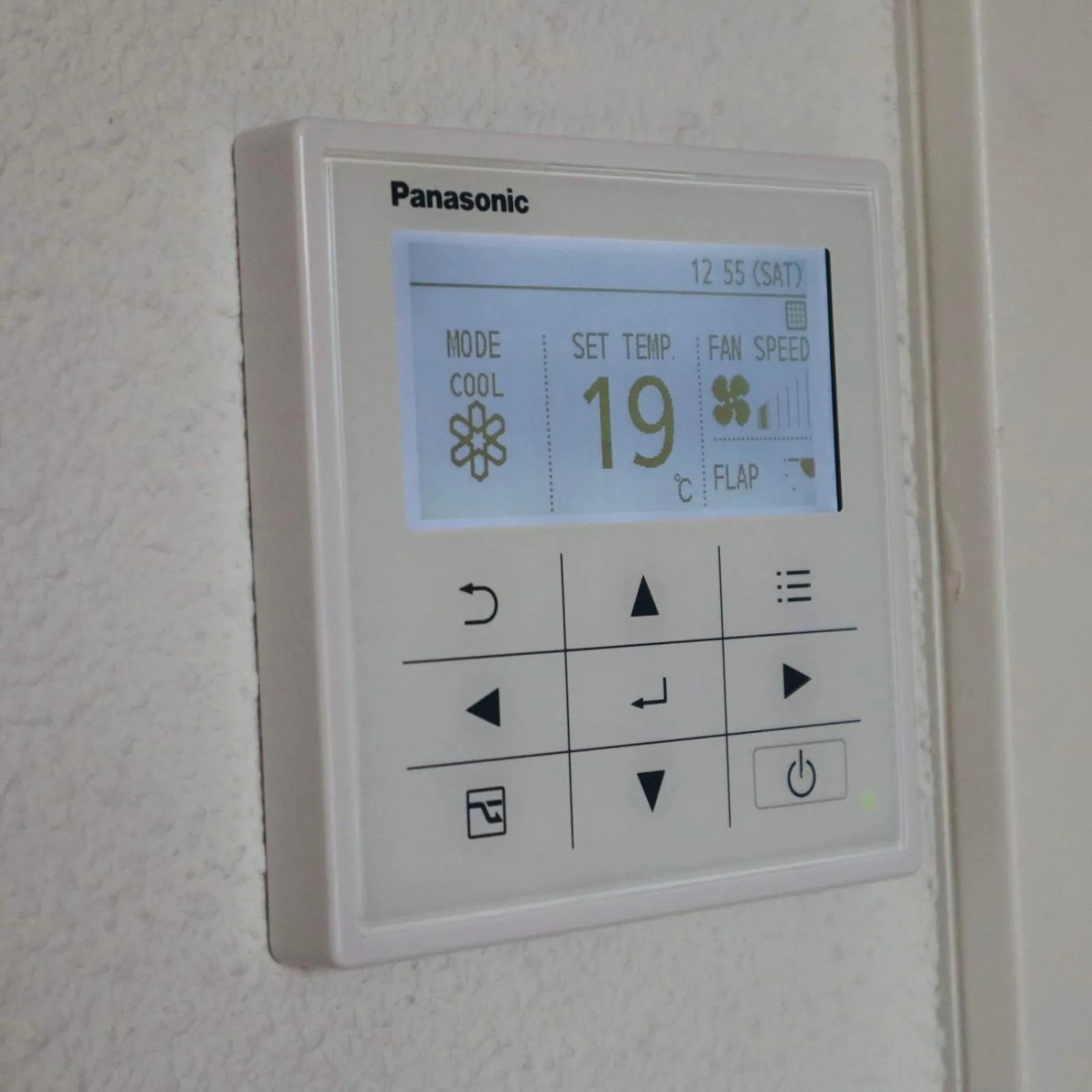 air conditioner in Little Duke Hotel