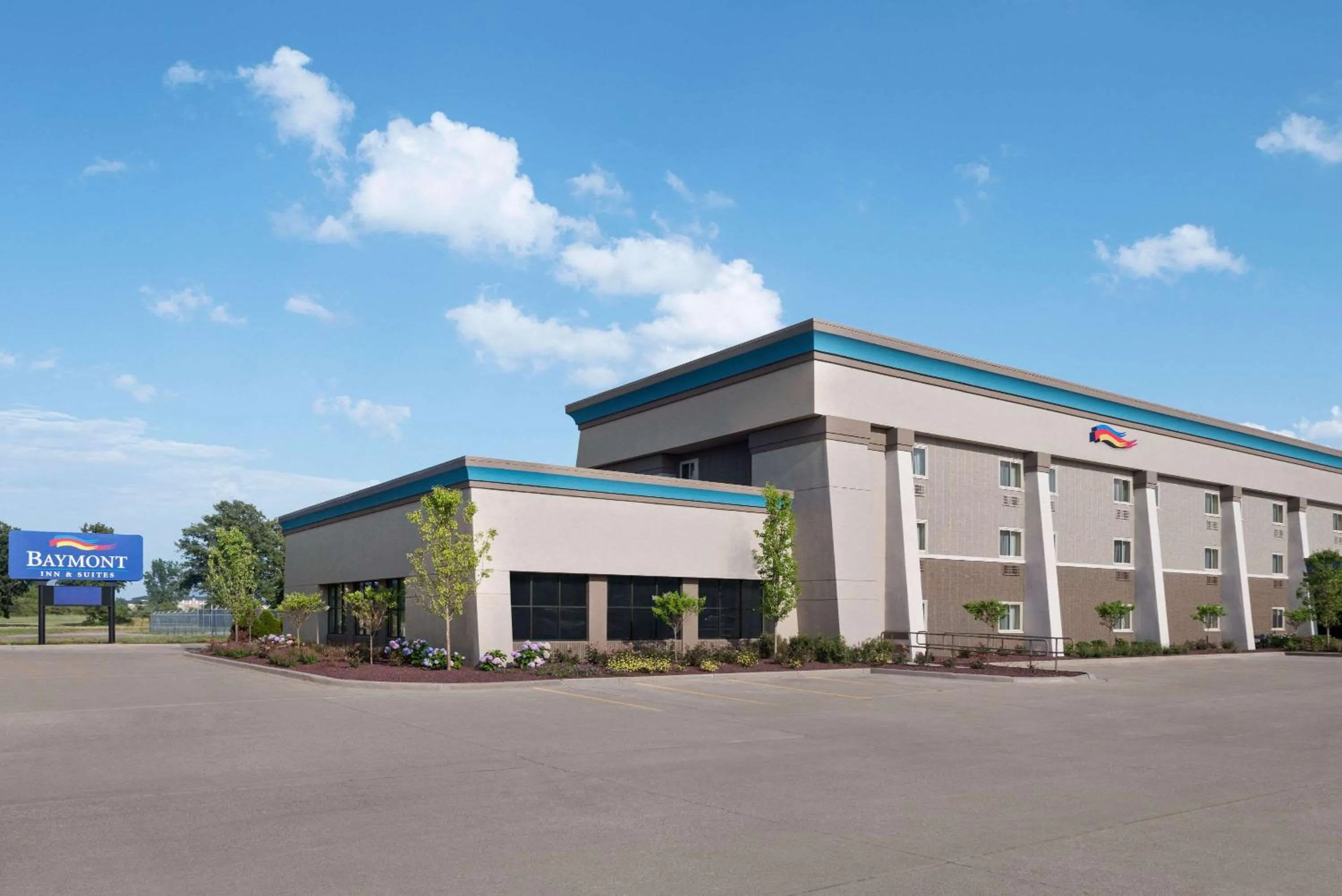 Property building in Baymont by Wyndham Mt. Pleasant