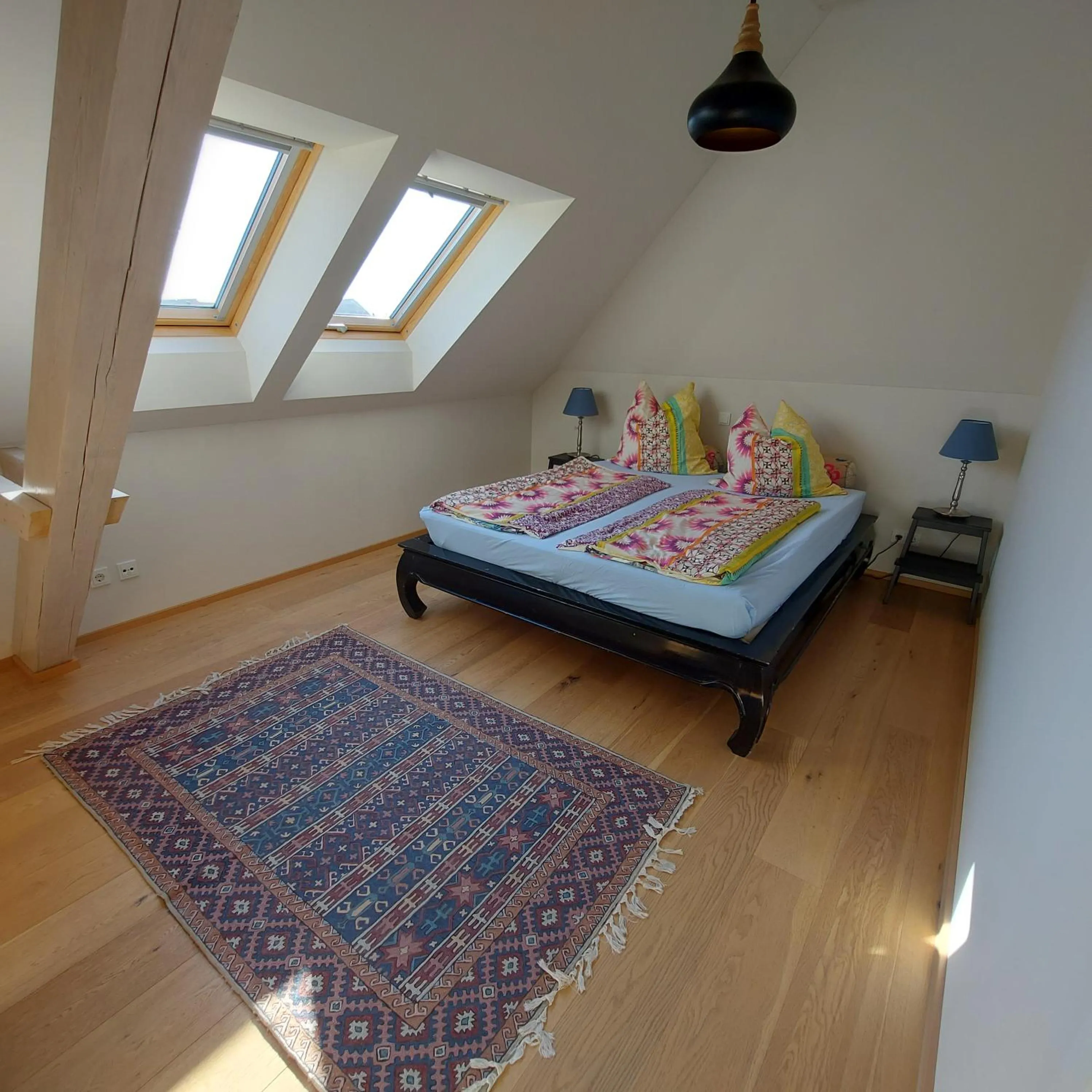 Bed in Boardinghouse Neumarkt Alte Schule