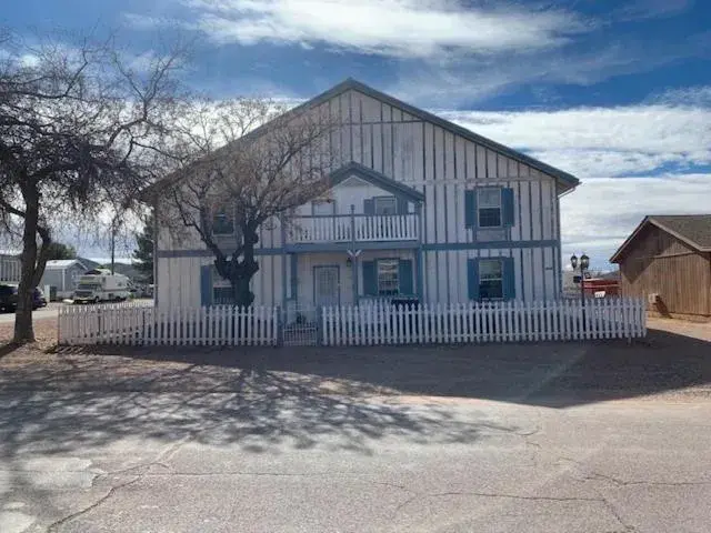 Tombstone Bordello Bed & Breakfast Tombstone Bordello Bed & Breakfast