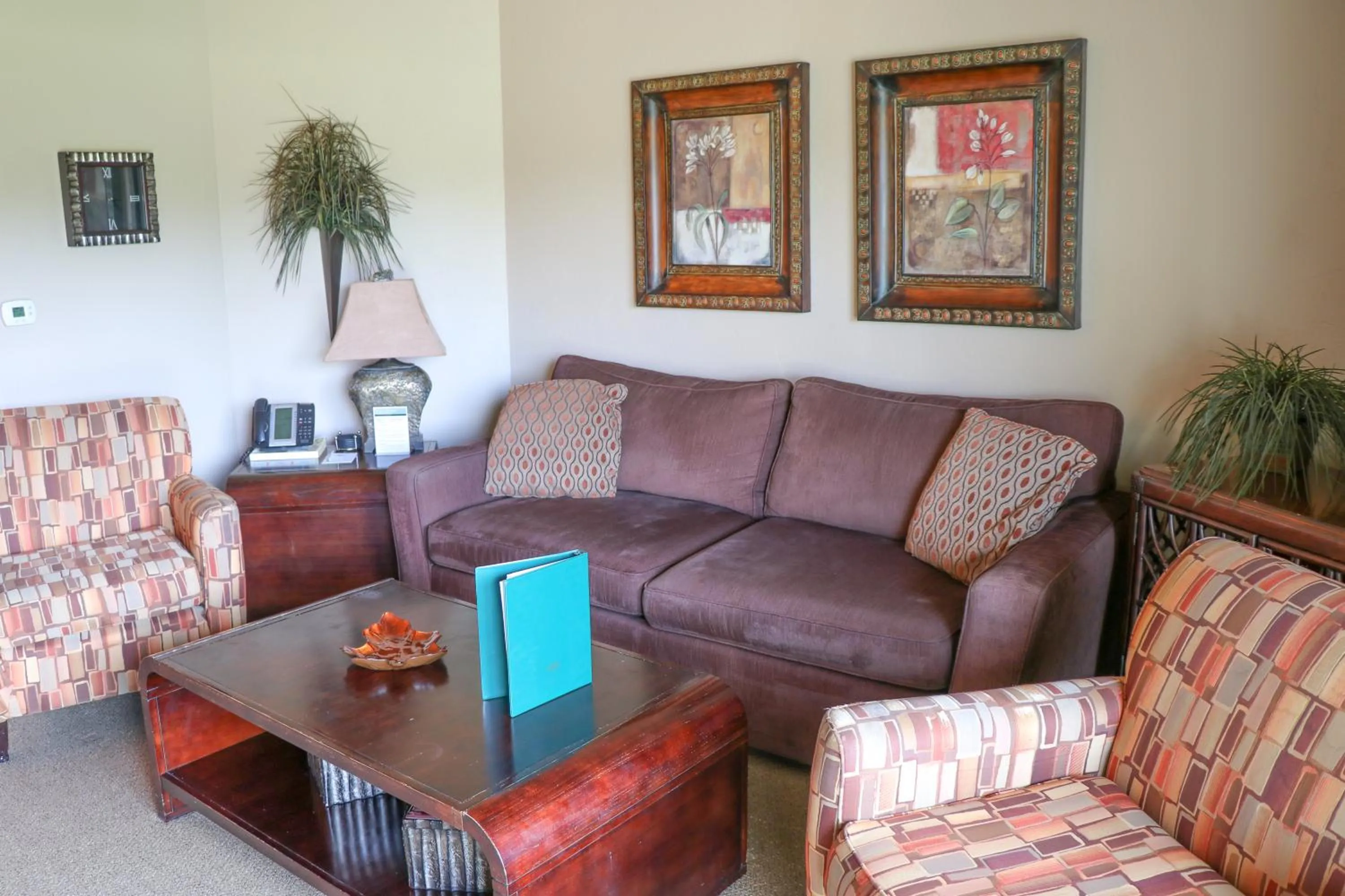 Living room in Meadow Lake Resort & Condos