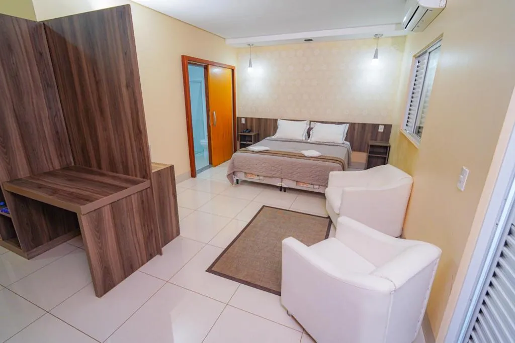 Deluxe Suite with Spa Bath in Garcia Palace Hotel