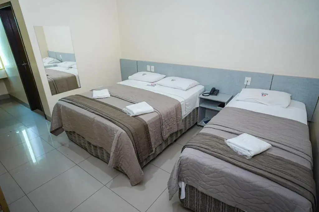 Classic Triple Room - single occupancy in Garcia Palace Hotel Classic Triple Room - single occupancy in Garcia Palace Hotel