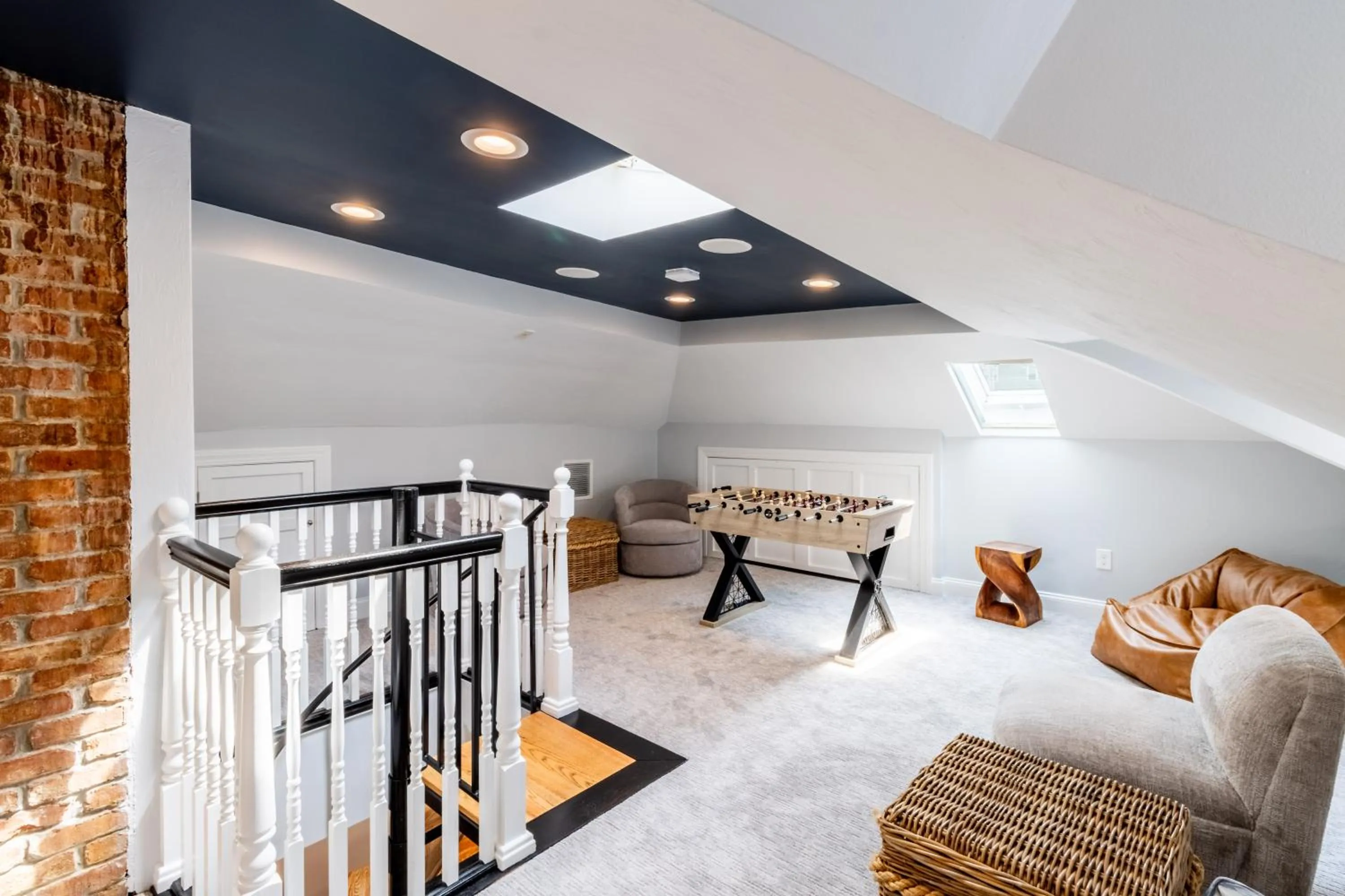 Bed in The Newport Lofts - 410 Thames Street