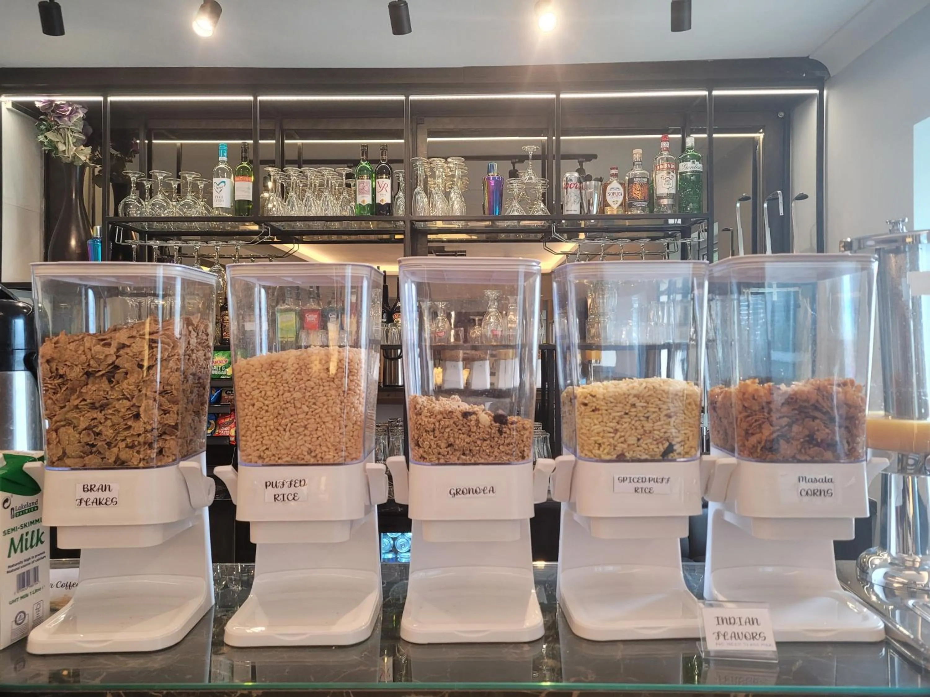 Breakfast in The Gatwick White House Hotel