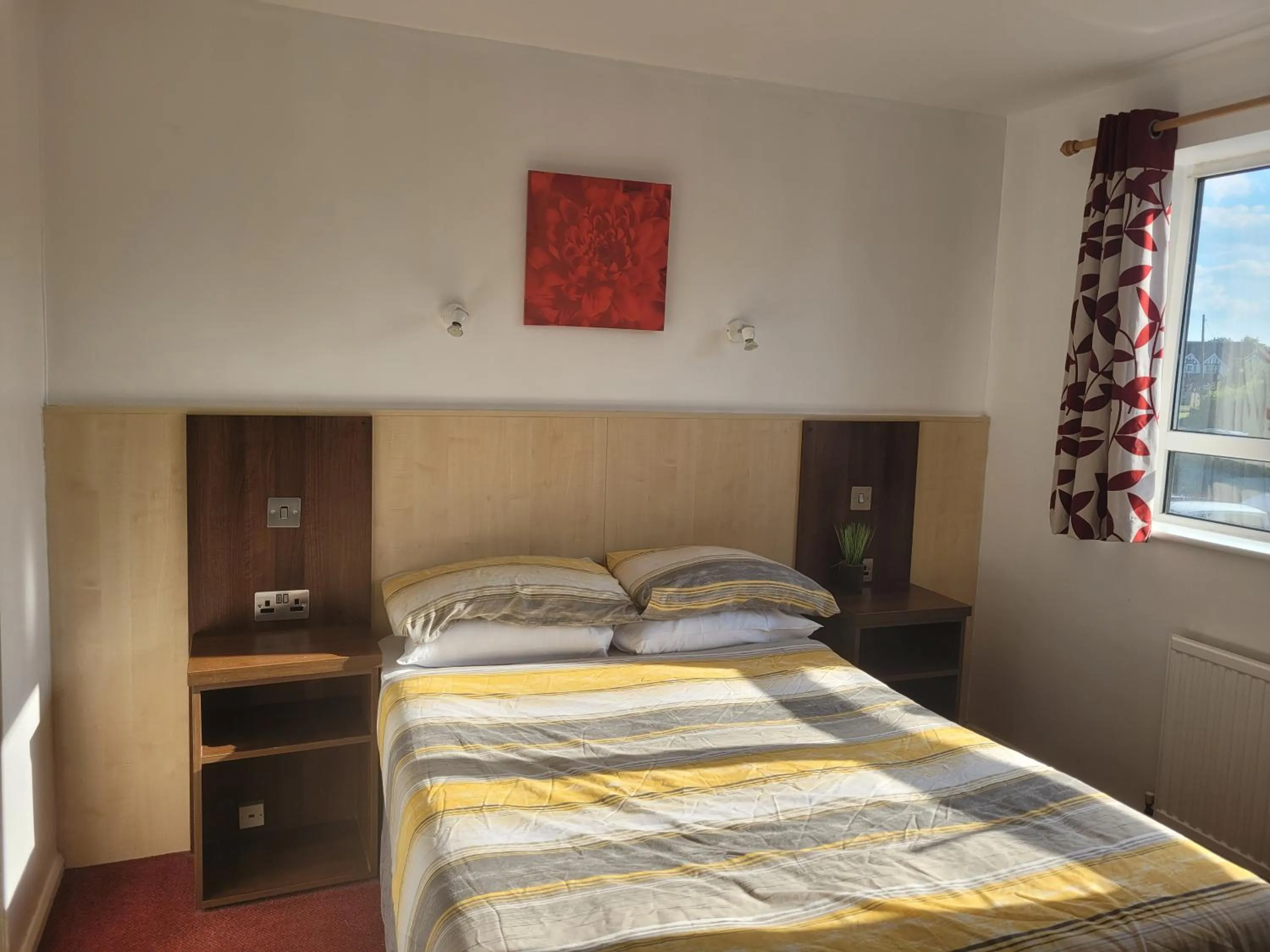 Decorative detail, Bed in The Gatwick White House Hotel