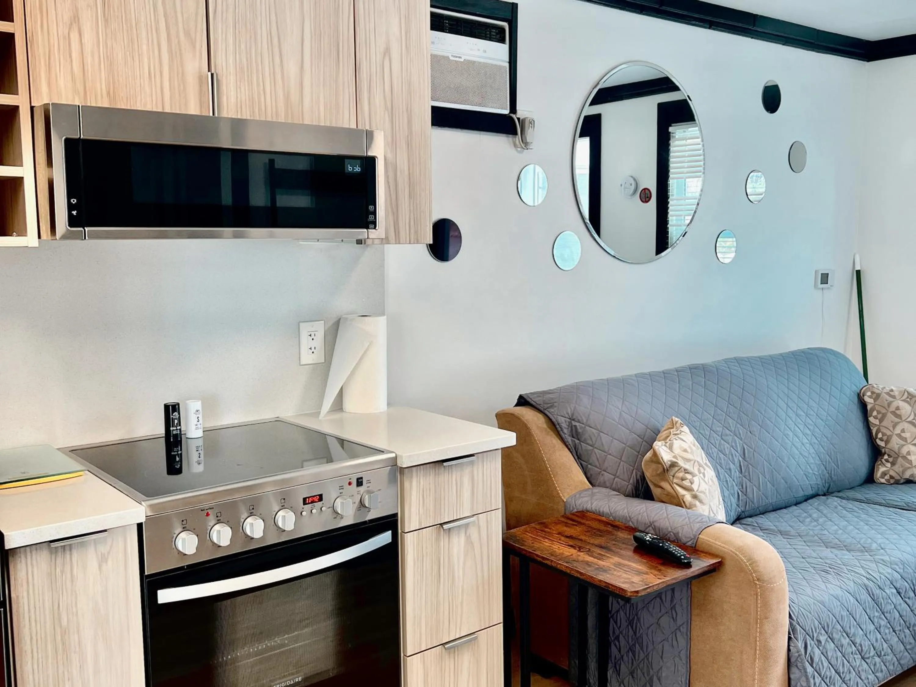 Living room in Davis Cove Resort