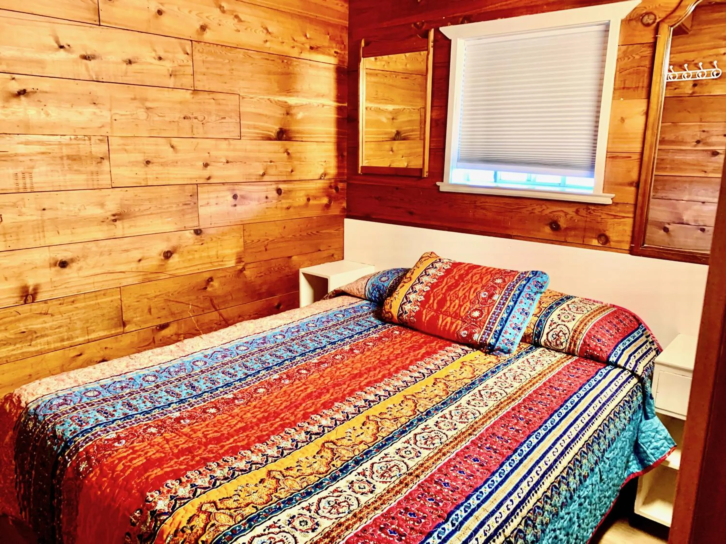 Bed in Peachland Beach Resort