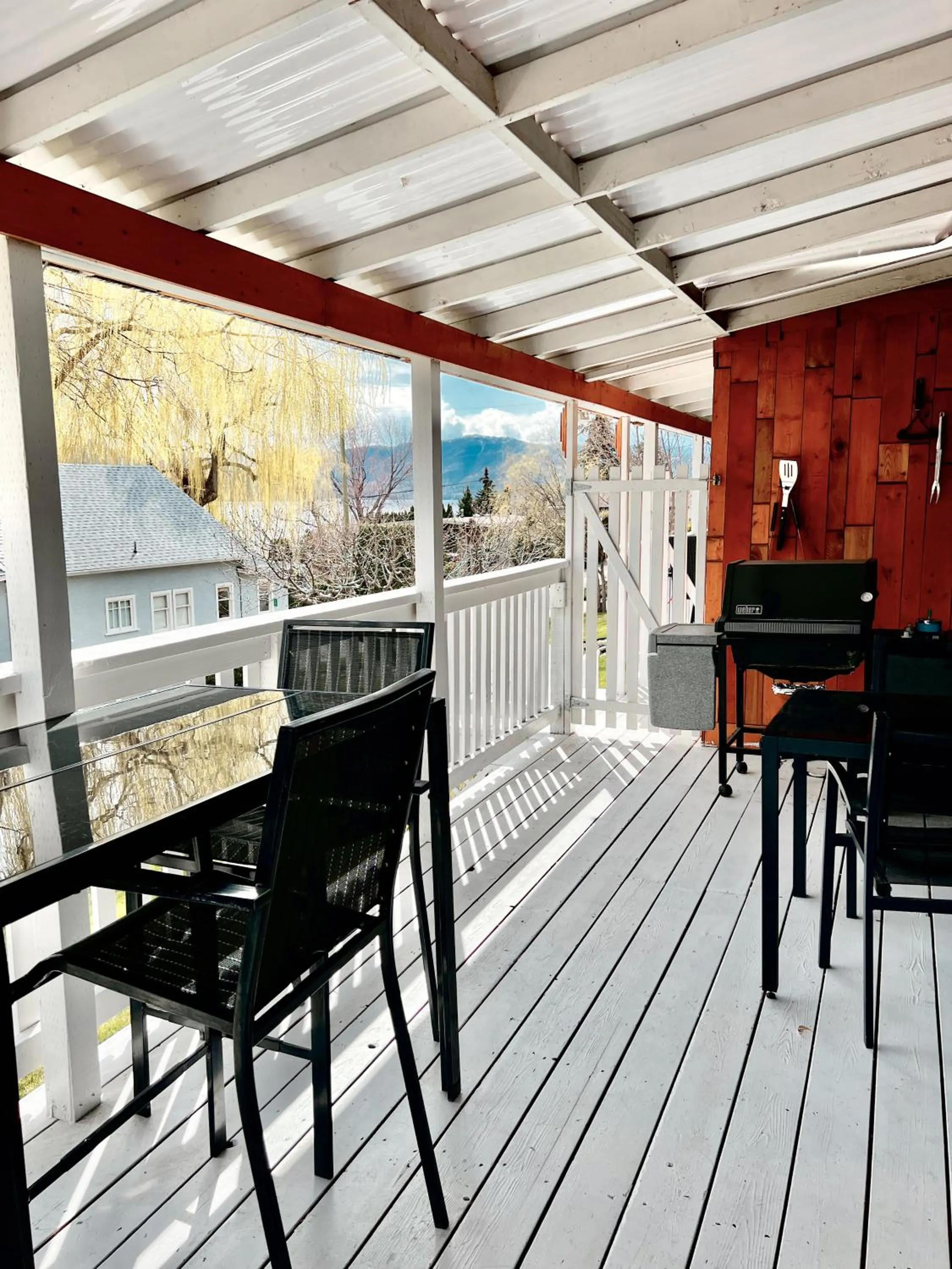 BBQ facilities in Davis Cove Resort