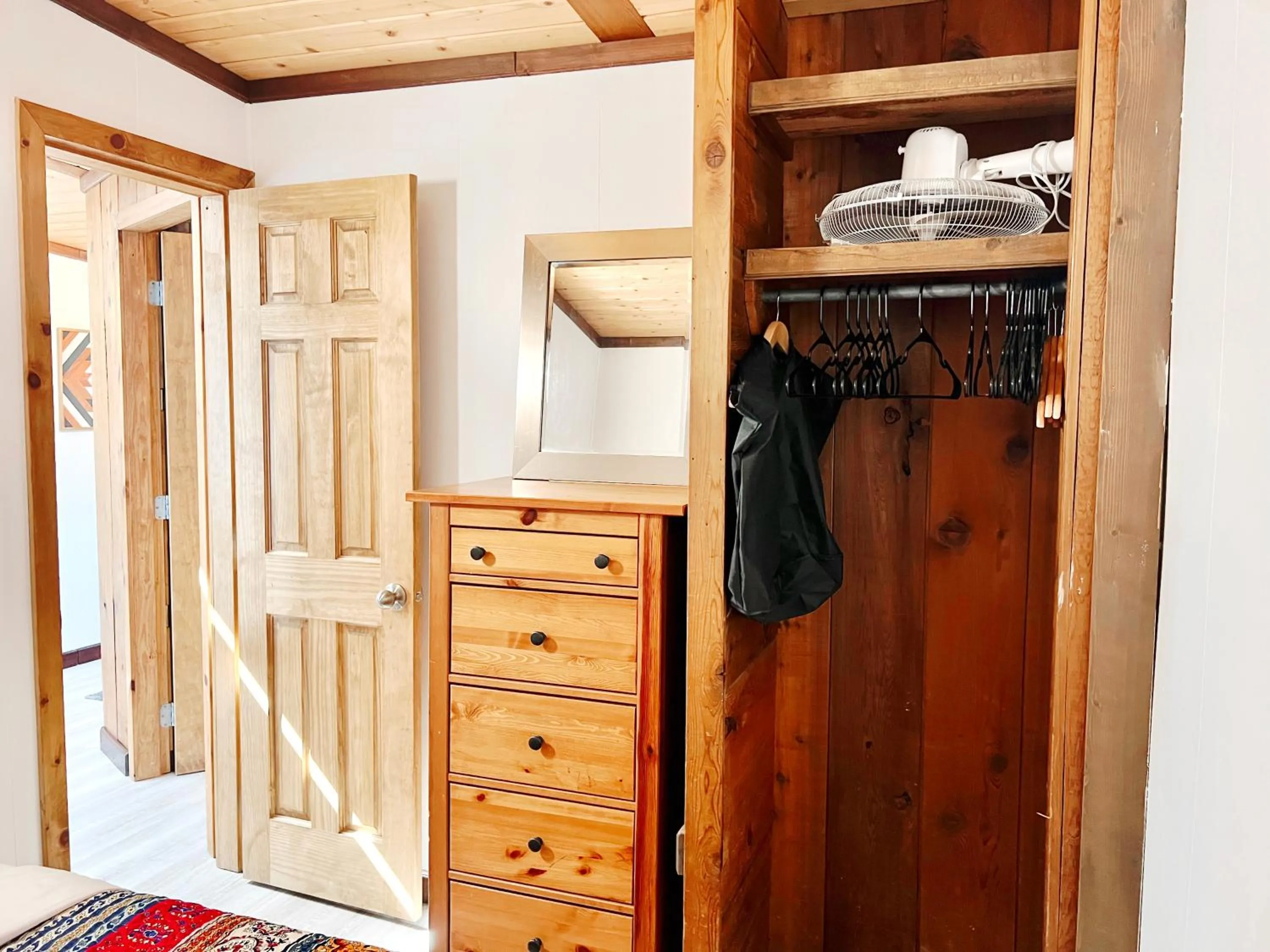 Bed in Peachland Beach Resort