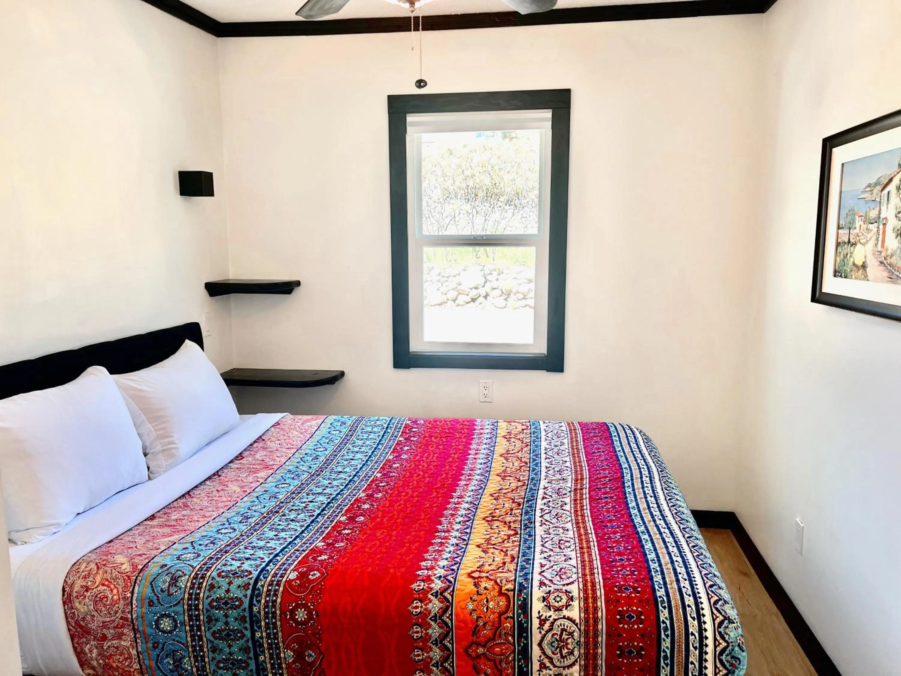 Bed in Peachland Beach Resort