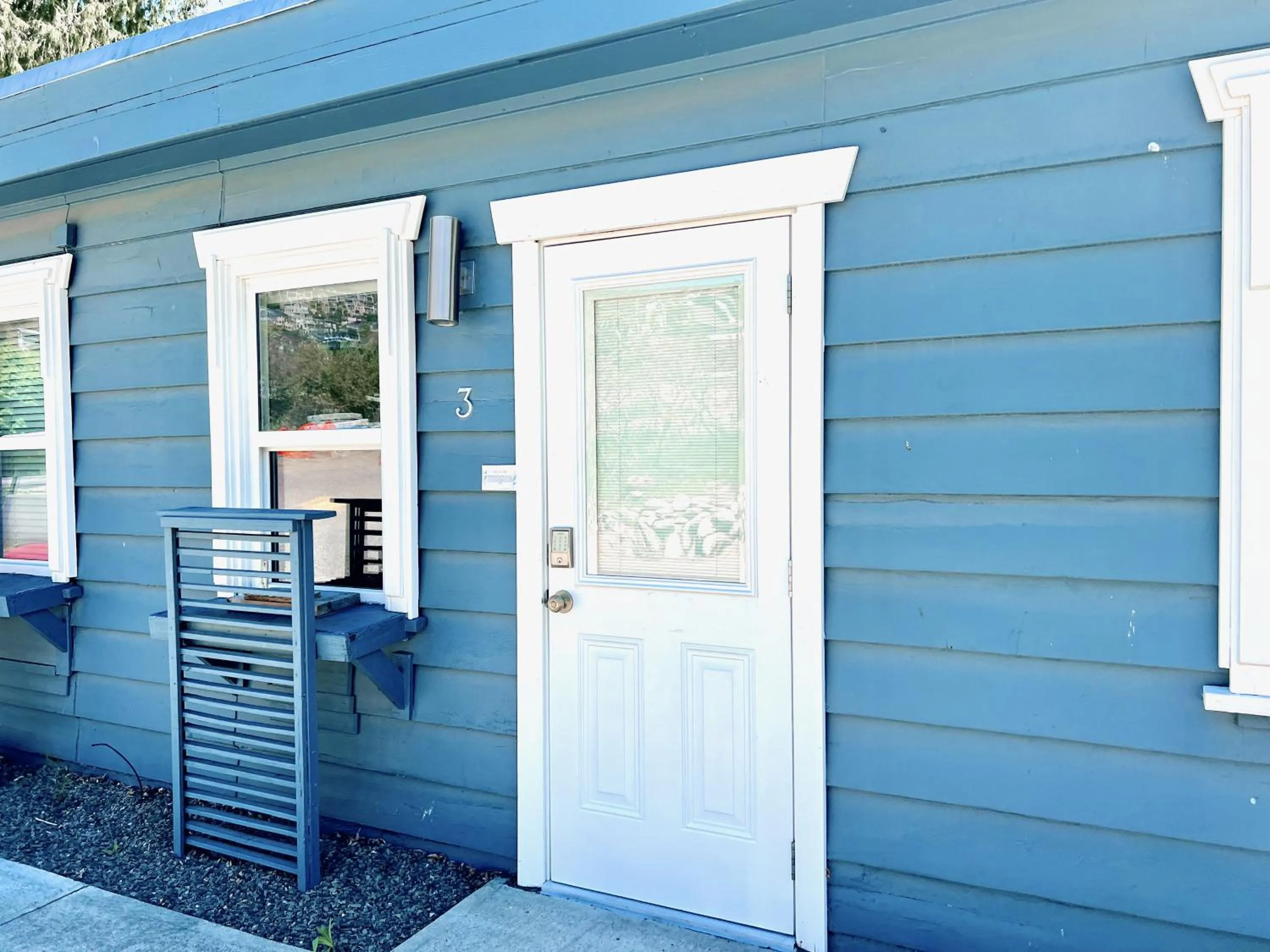 Property building in Peachland Beach Resort