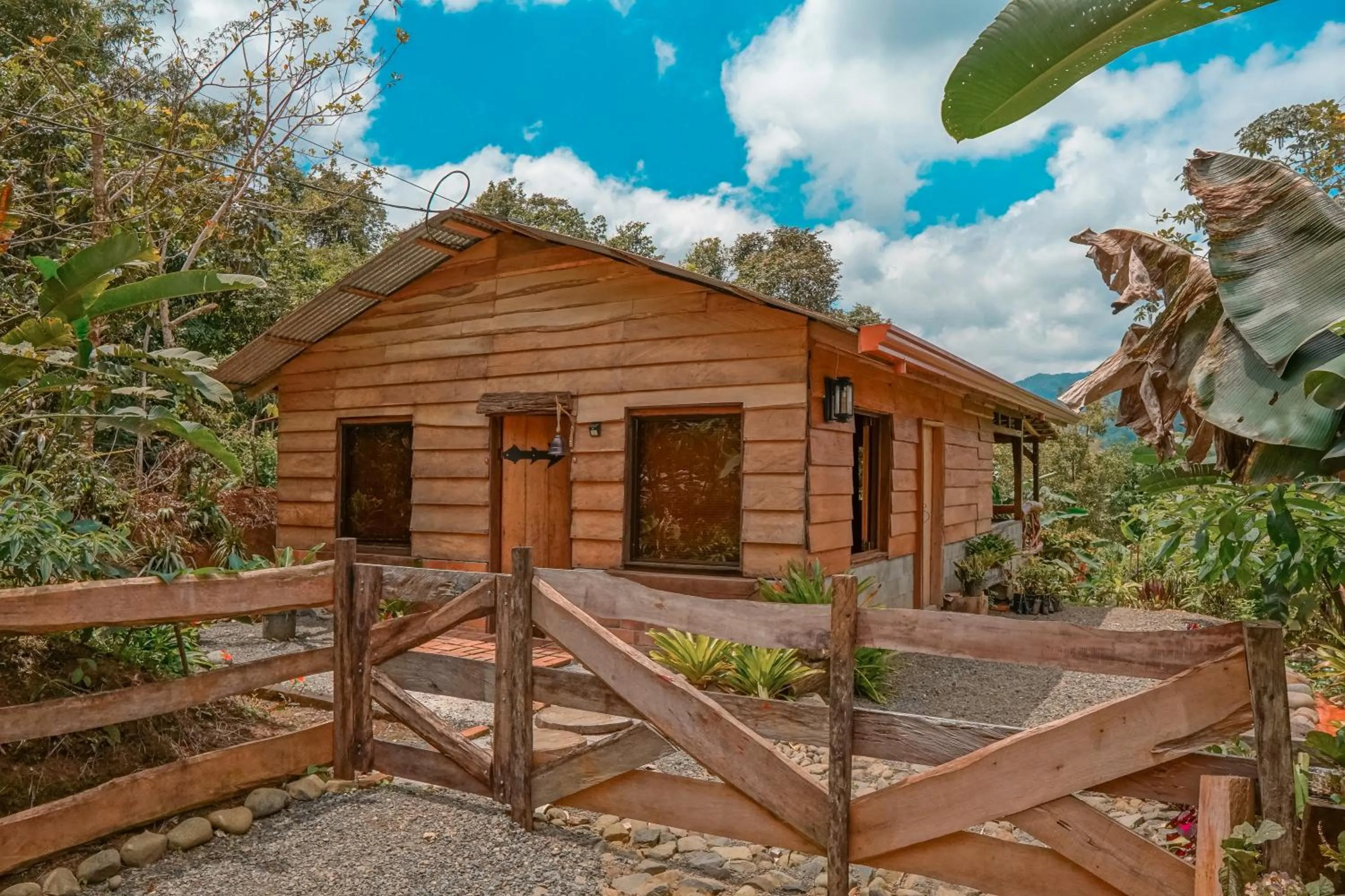 Family Room with Mountain View in La Tigra Rainforest Lodge