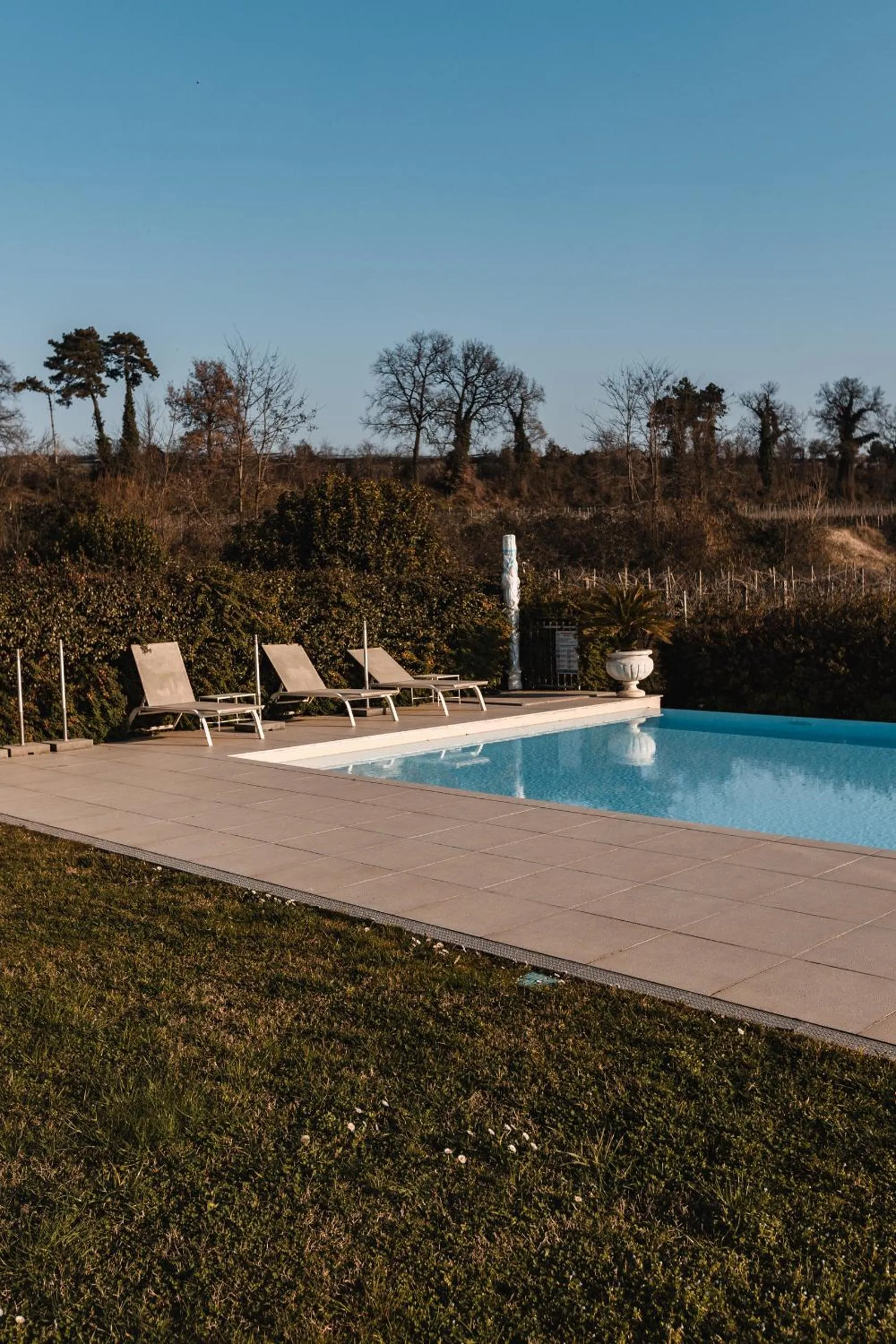 Swimming pool in Residenza Pastrengo