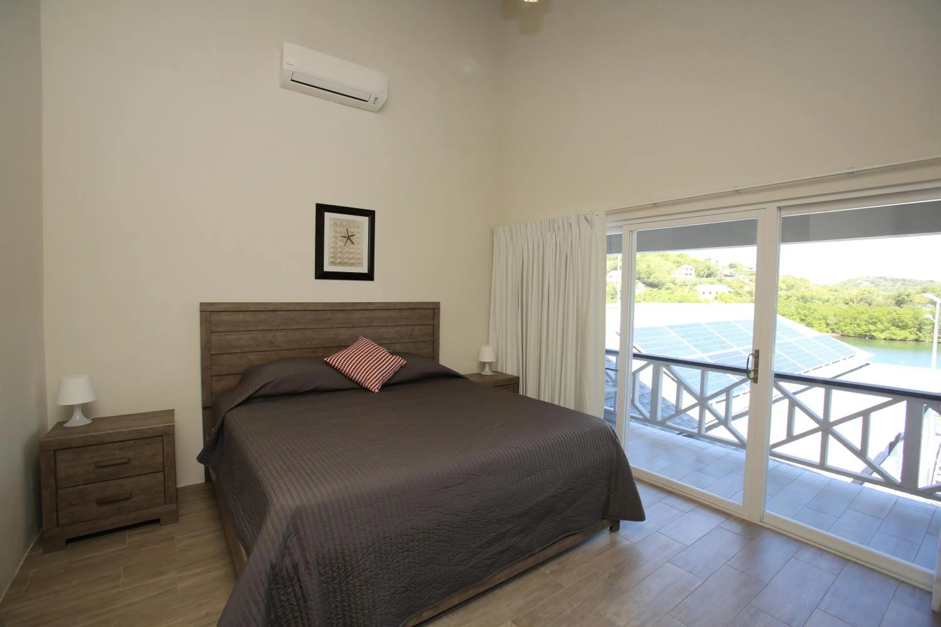 Balcony/Terrace, Bed in The Moxy