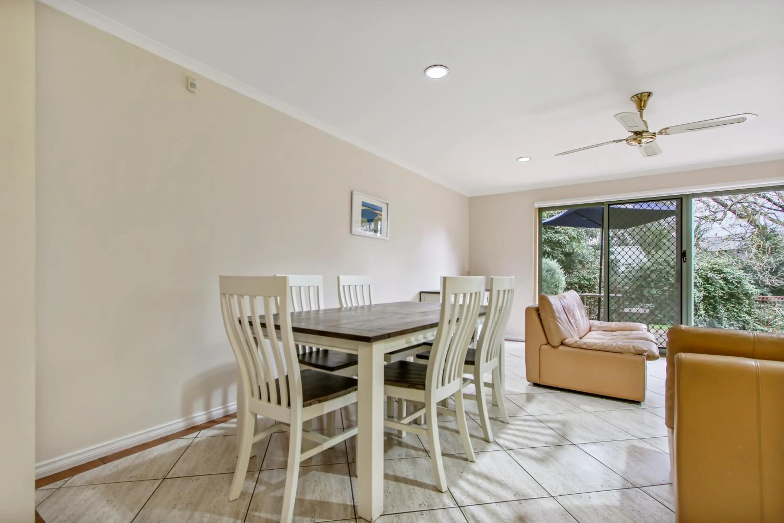 Dining area in North Pier Hotel