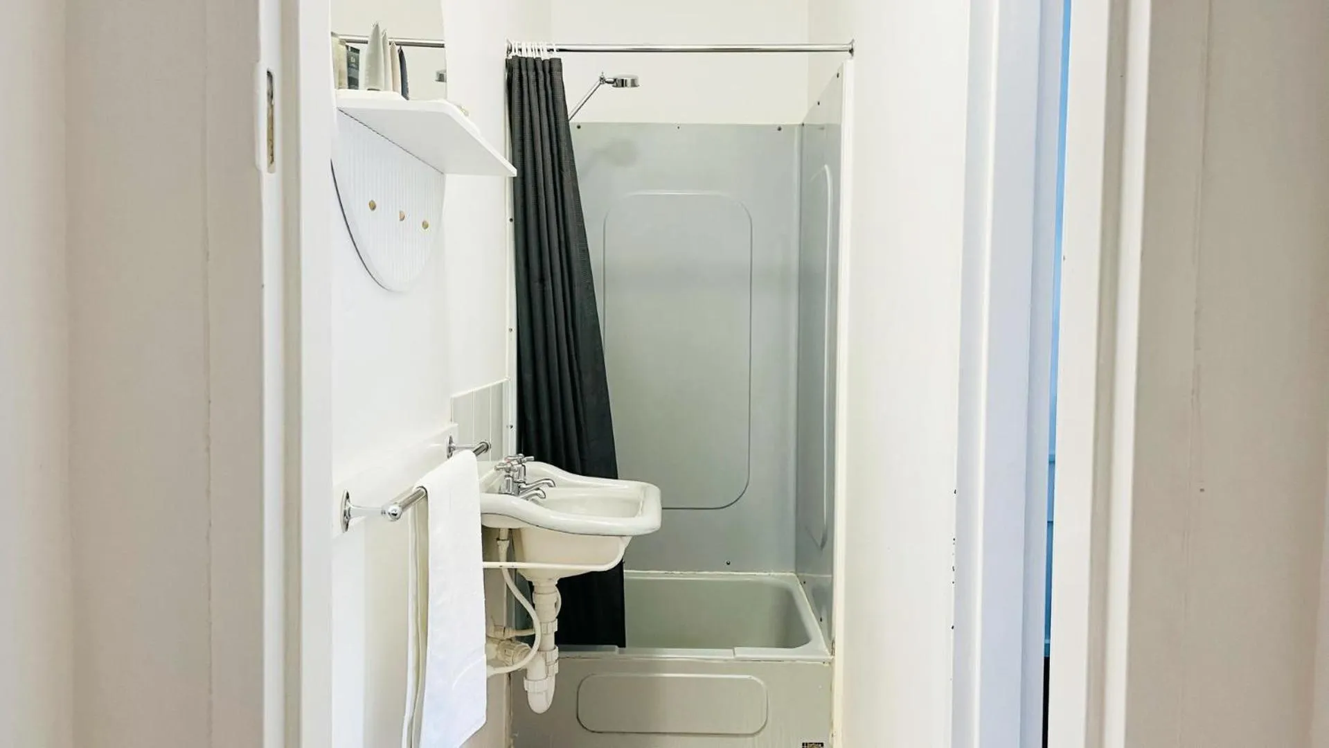 Bathroom in North Pier Hotel