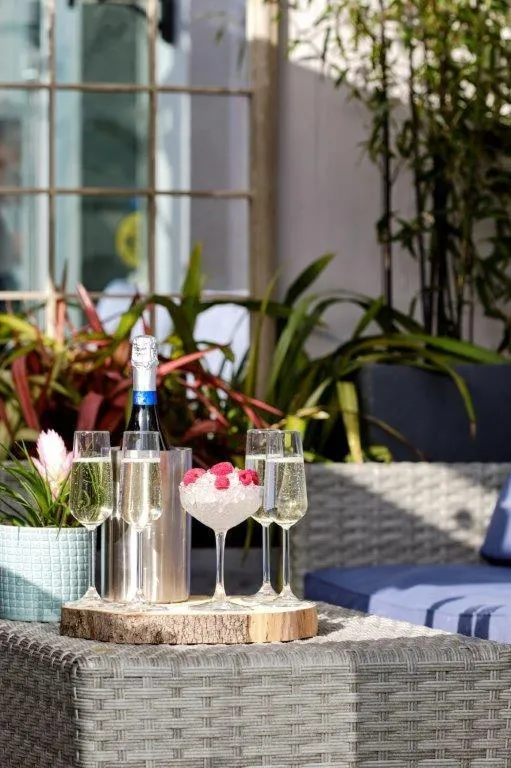 Garden in Caledonian Hotel