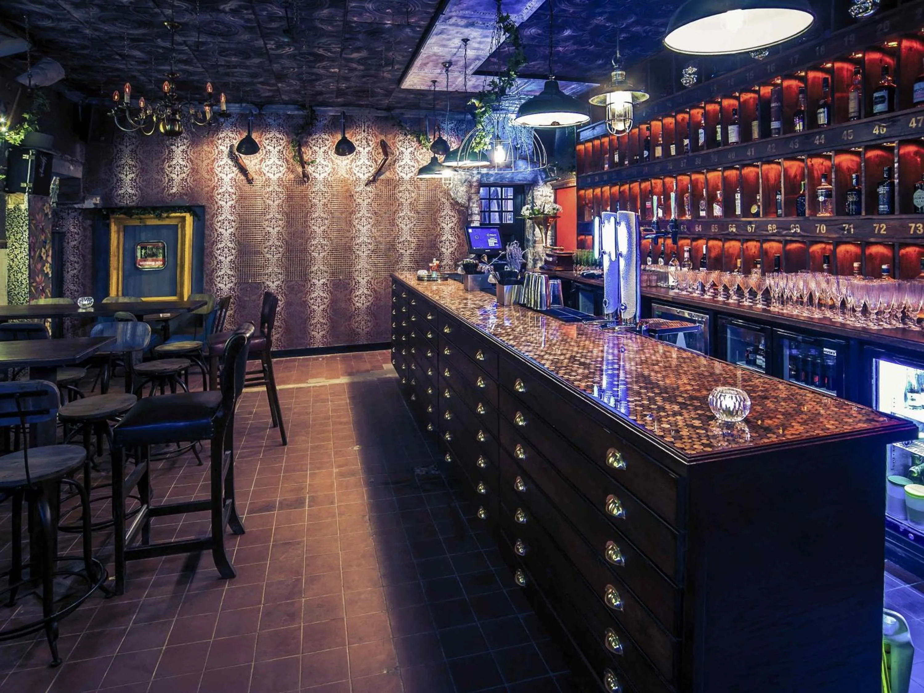 Lounge or bar in Mercure Nottingham City Centre Hotel