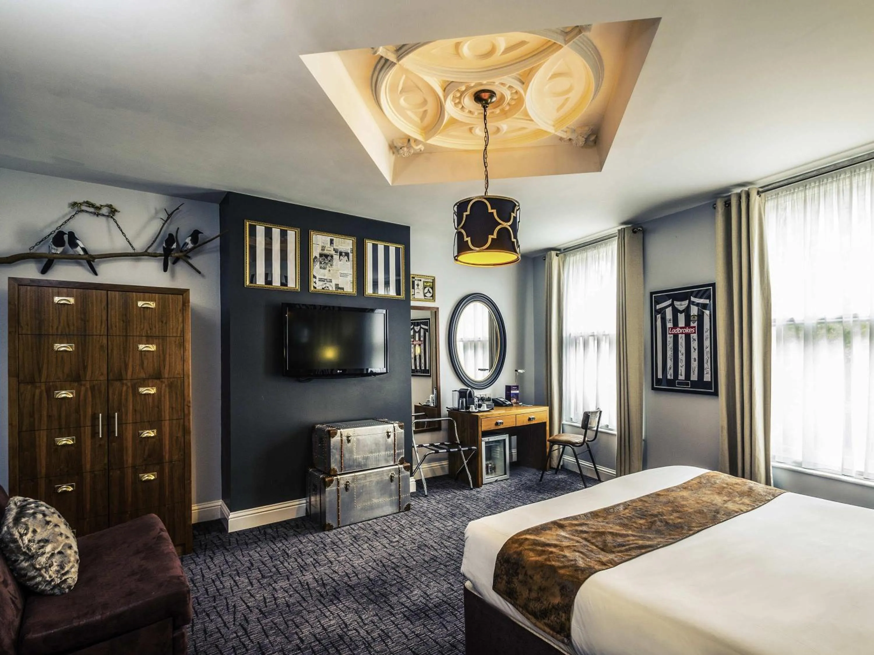 Other, Bed in Mercure Nottingham City Centre Hotel