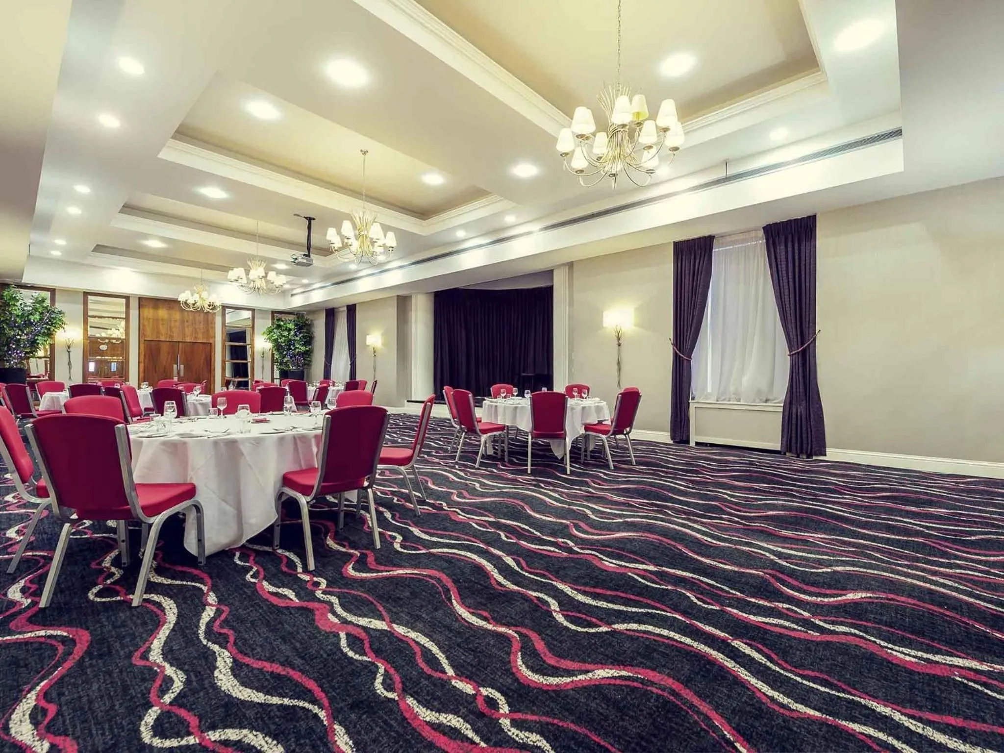 wedding in Mercure Nottingham City Centre Hotel