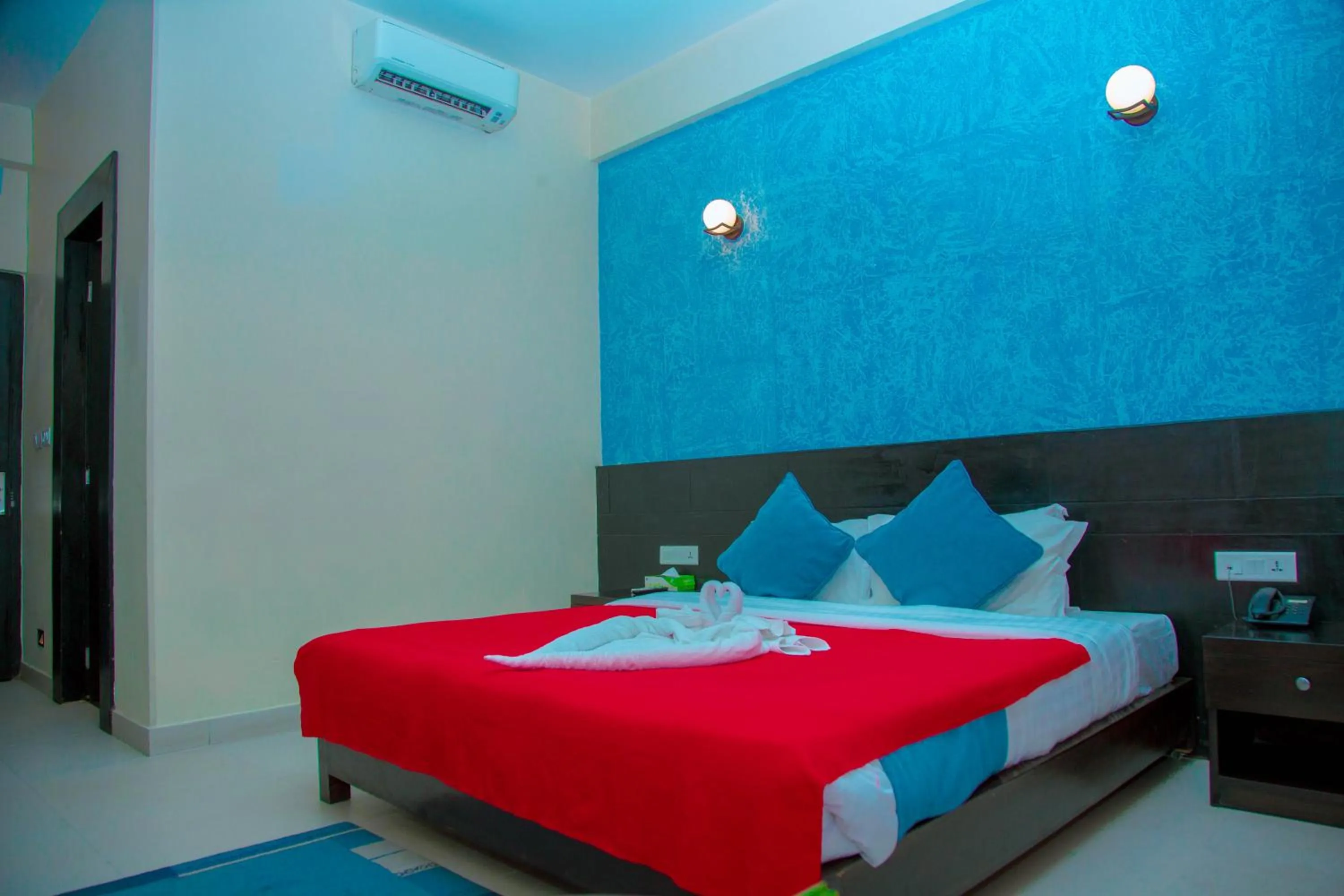 Bed in Tuki Resort Pokhara