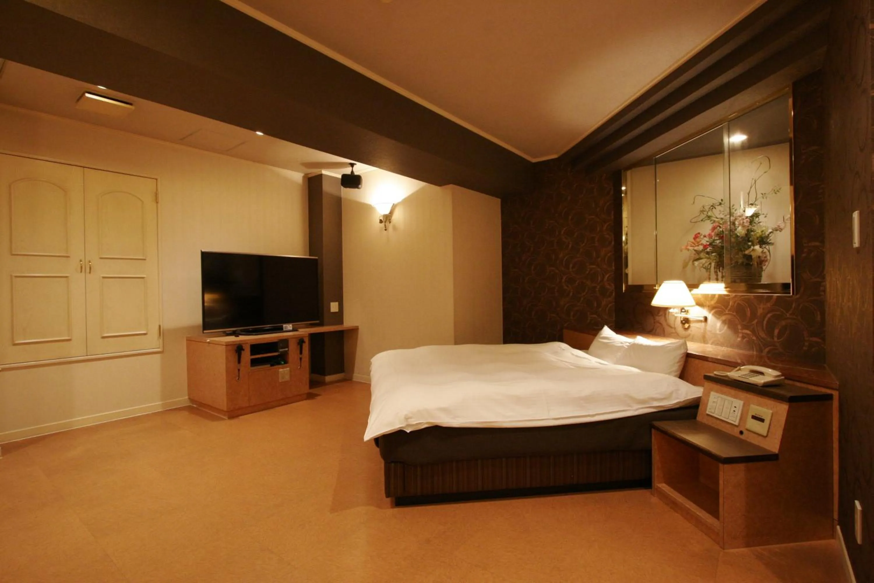 Photo of the whole room, Bed in Hotel NOA (Adult Only)