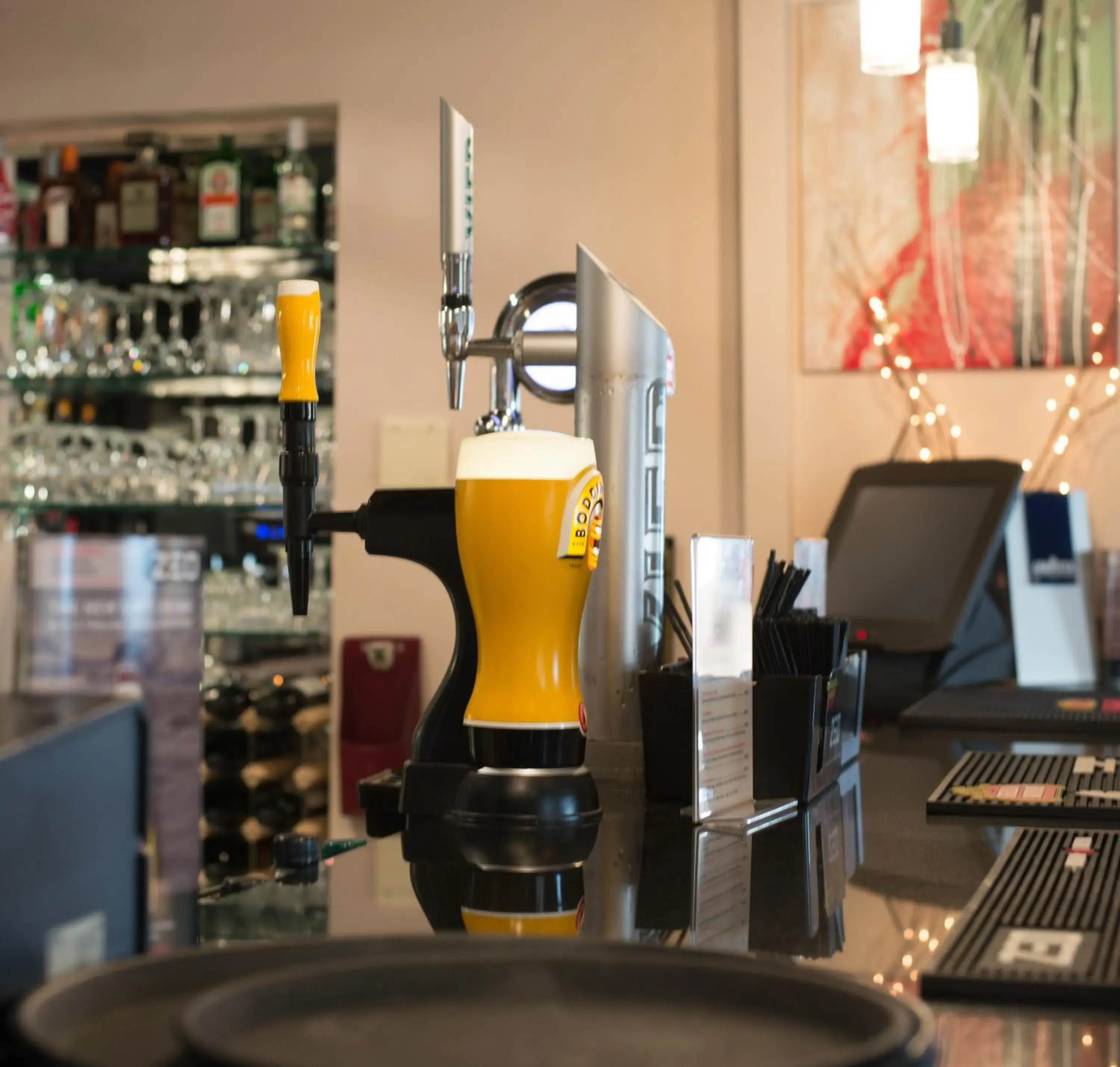 Lounge or bar in OYO Flagship London Finchley