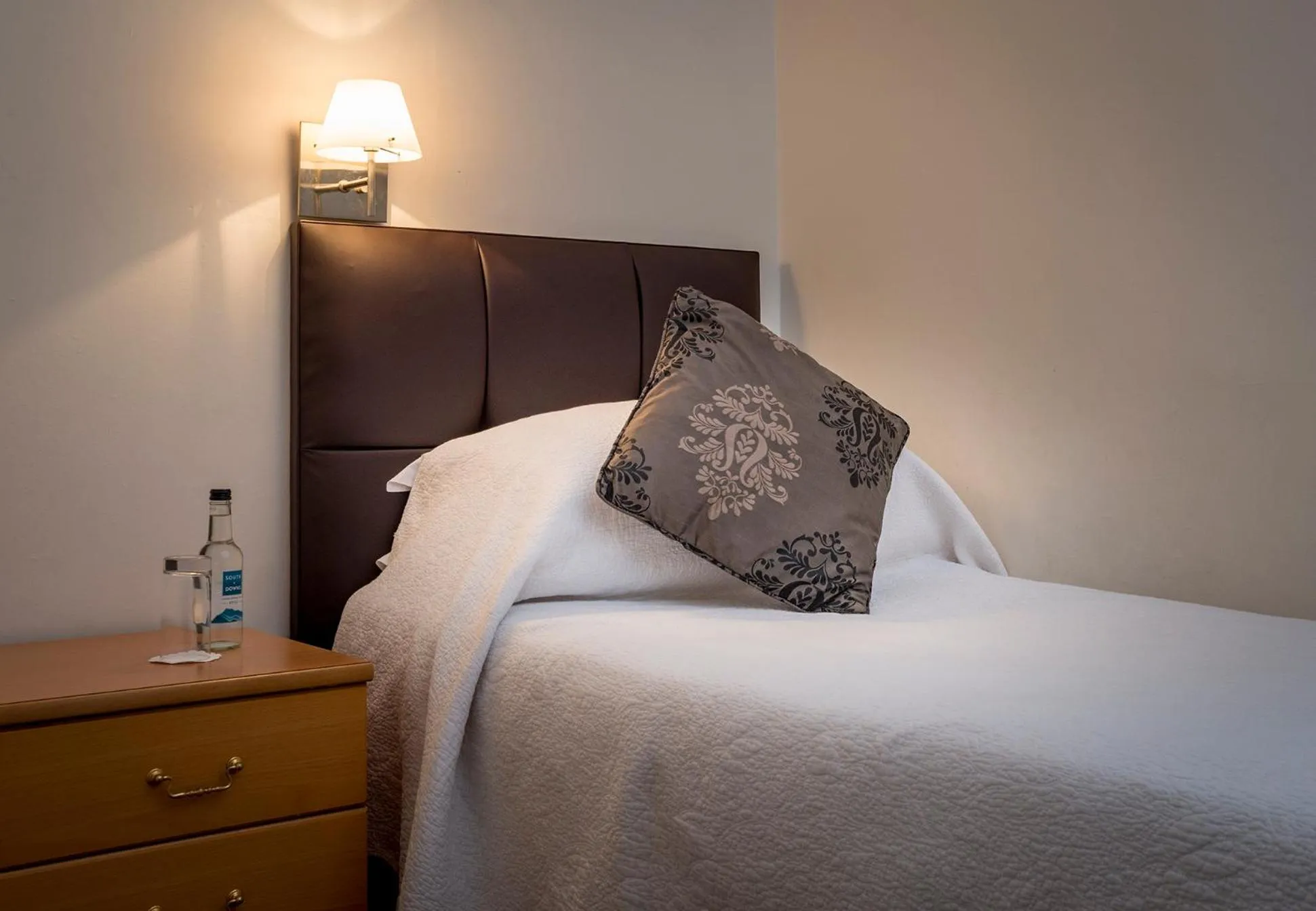 Bed in Langham Hotel Eastbourne