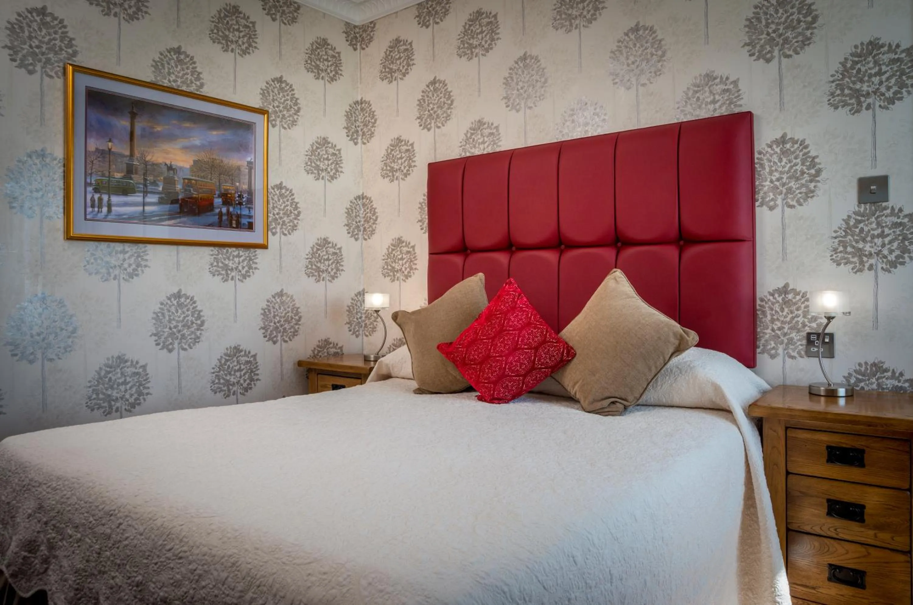 Photo of the whole room, Bed in Langham Hotel Eastbourne