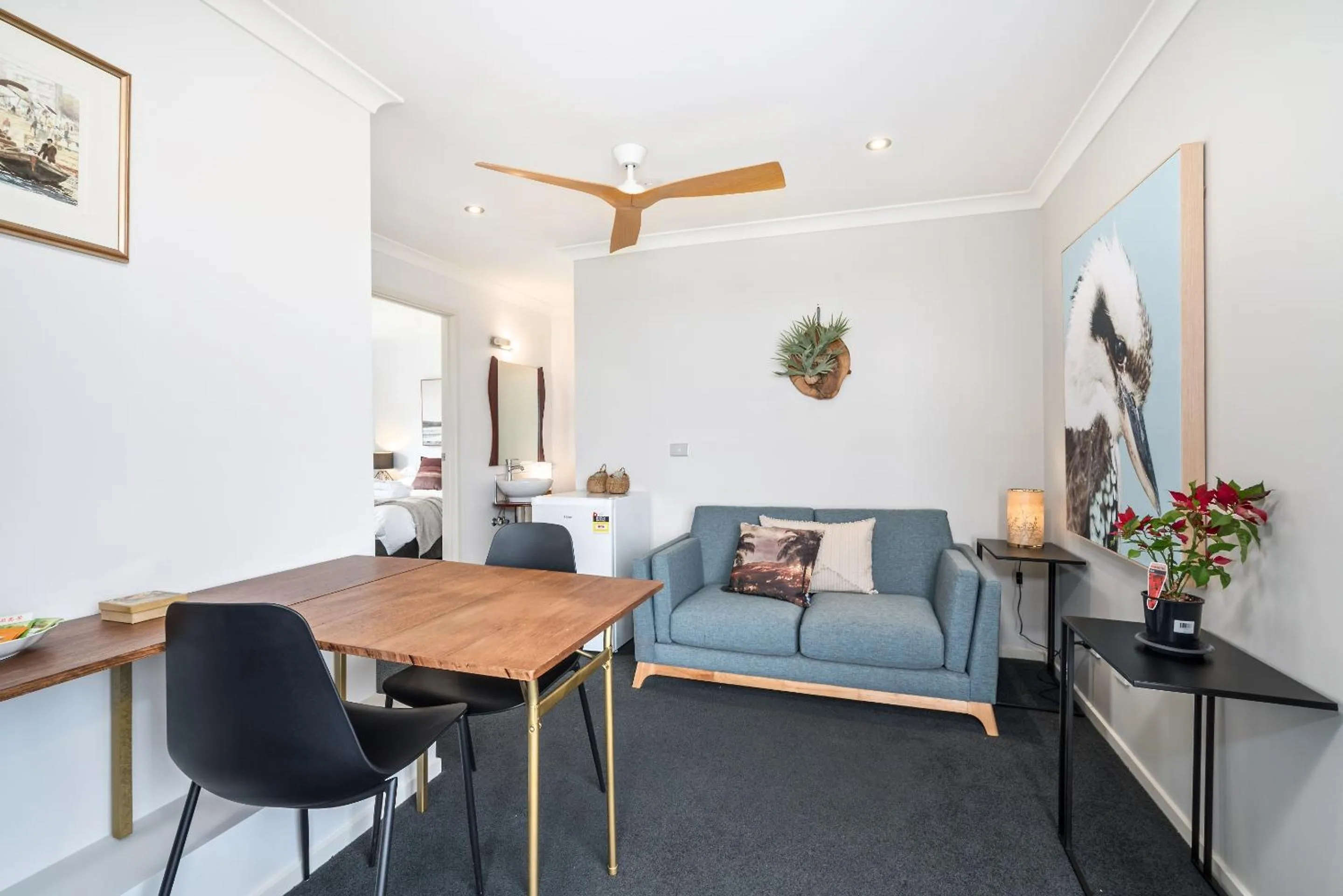 Living room in Madsen Retreat